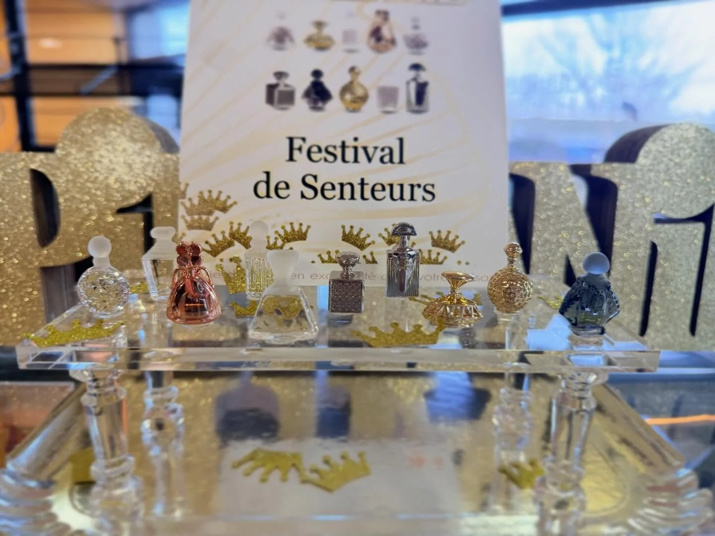 Plus qu&rsquo;une f&egrave;ve, un v&eacute;ritable bijou 💎

Cette ann&eacute;e, l&rsquo;&Eacute;piphanie se pare d&rsquo;&eacute;clat. 
Nous avons choisi pour vous une collection d&rsquo;exception : le &laquo;&nbsp;Festival de Senteurs&nbsp;&raquo;.