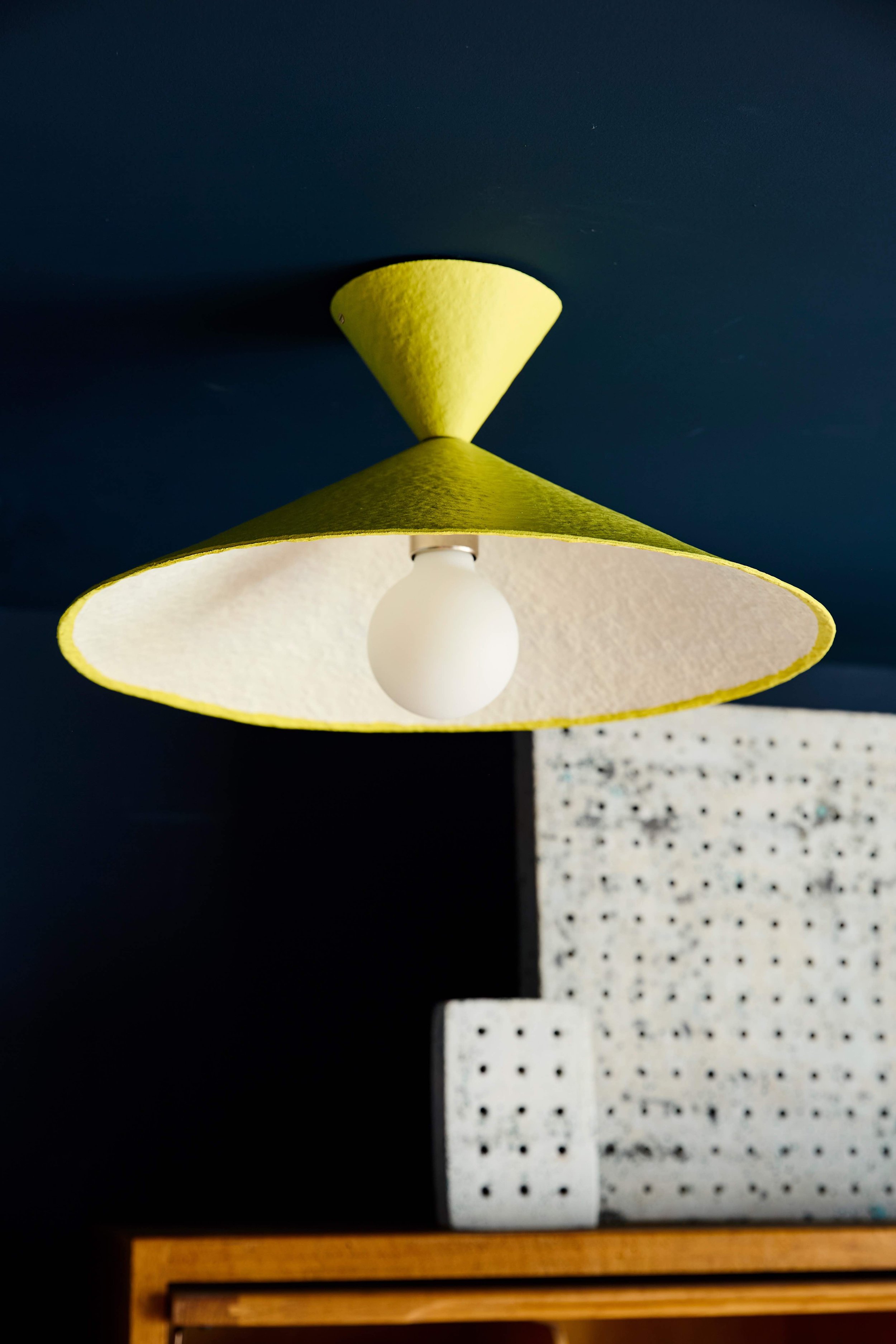 UVTRA001_Trapeze_Surface_Mount_Citrine_Lifestyle_2.jpeg