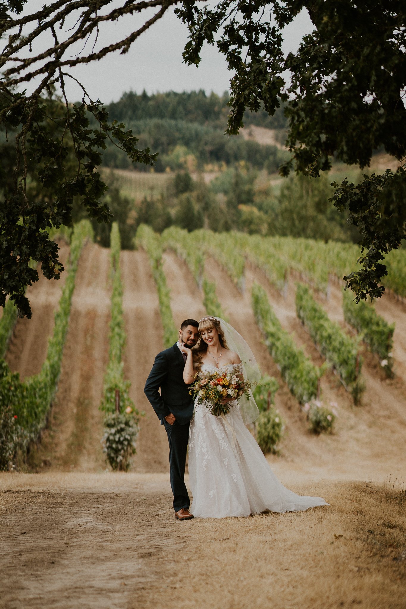 Oregon Vineyard Intimate Wedding (21).jpg