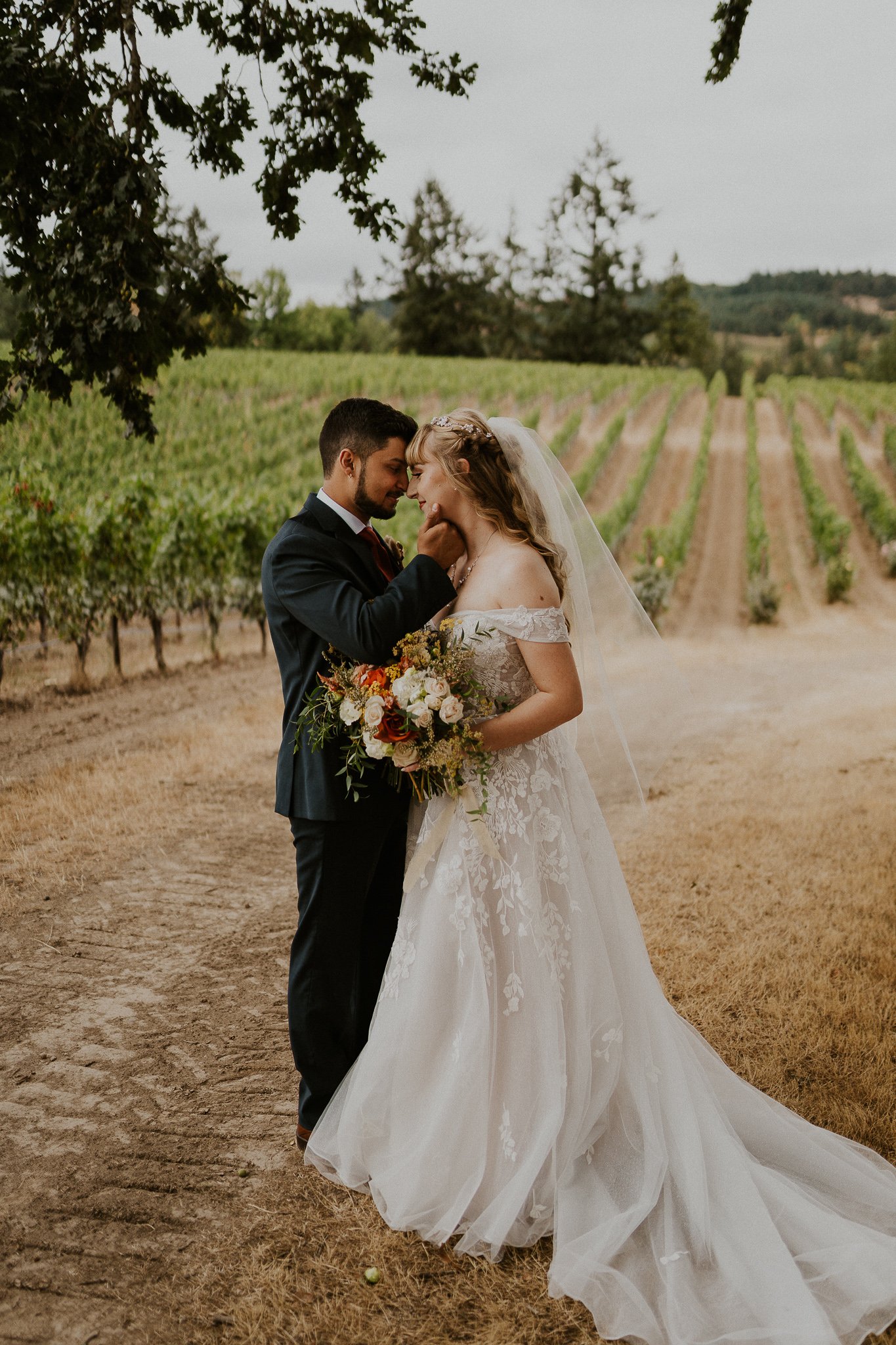 Oregon Vineyard Intimate Wedding (53).jpg
