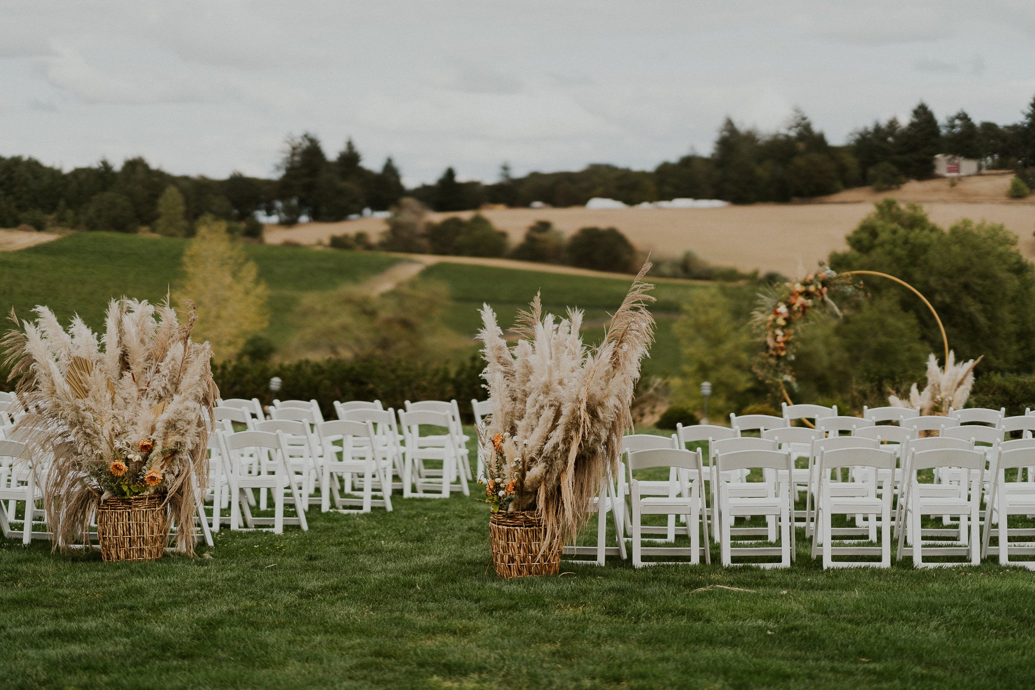 Oregon Vineyard Intimate Wedding (34).jpg