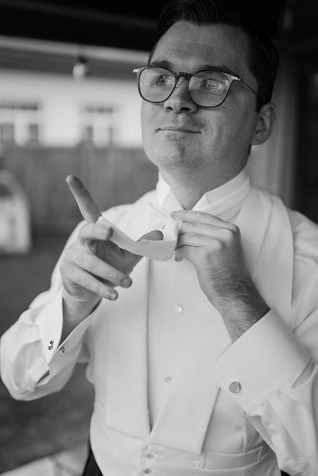 R&K Wedding - K Getting Ready (17 of 42).jpg