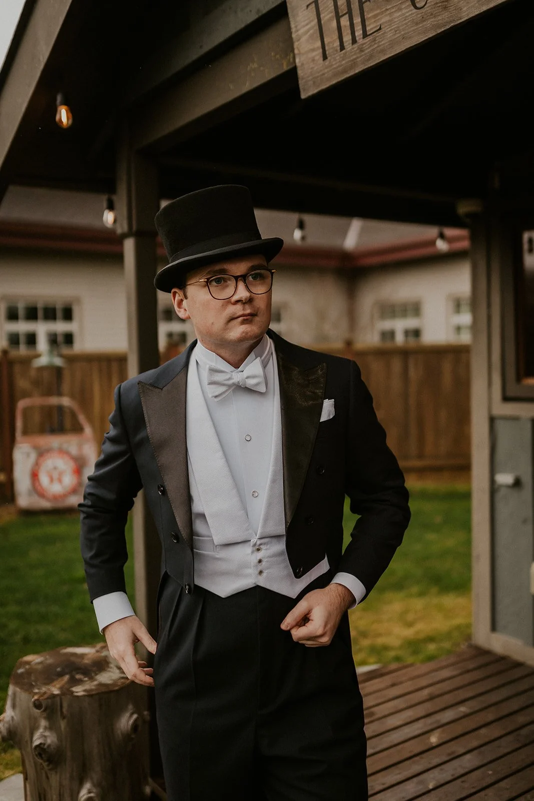 R&K Wedding - K Getting Ready (36 of 42).jpg