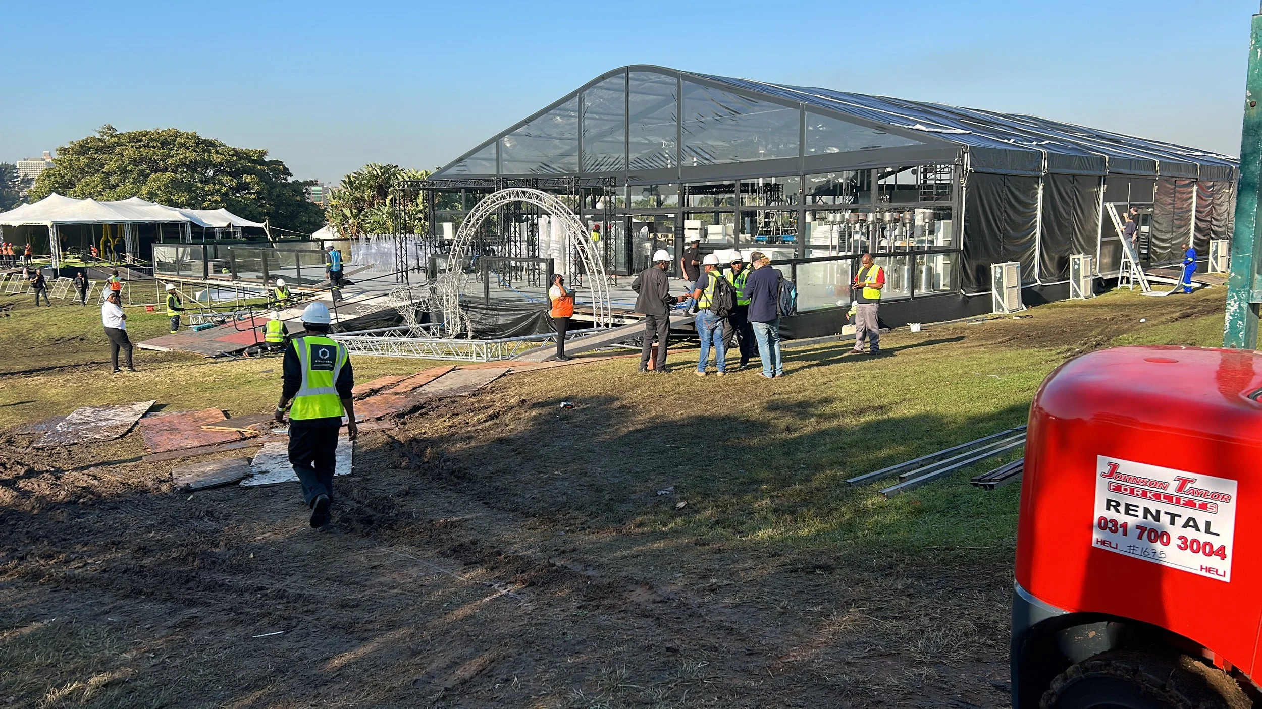 Hollywoodbets Durban July Hospitality Marquee event production.jpg