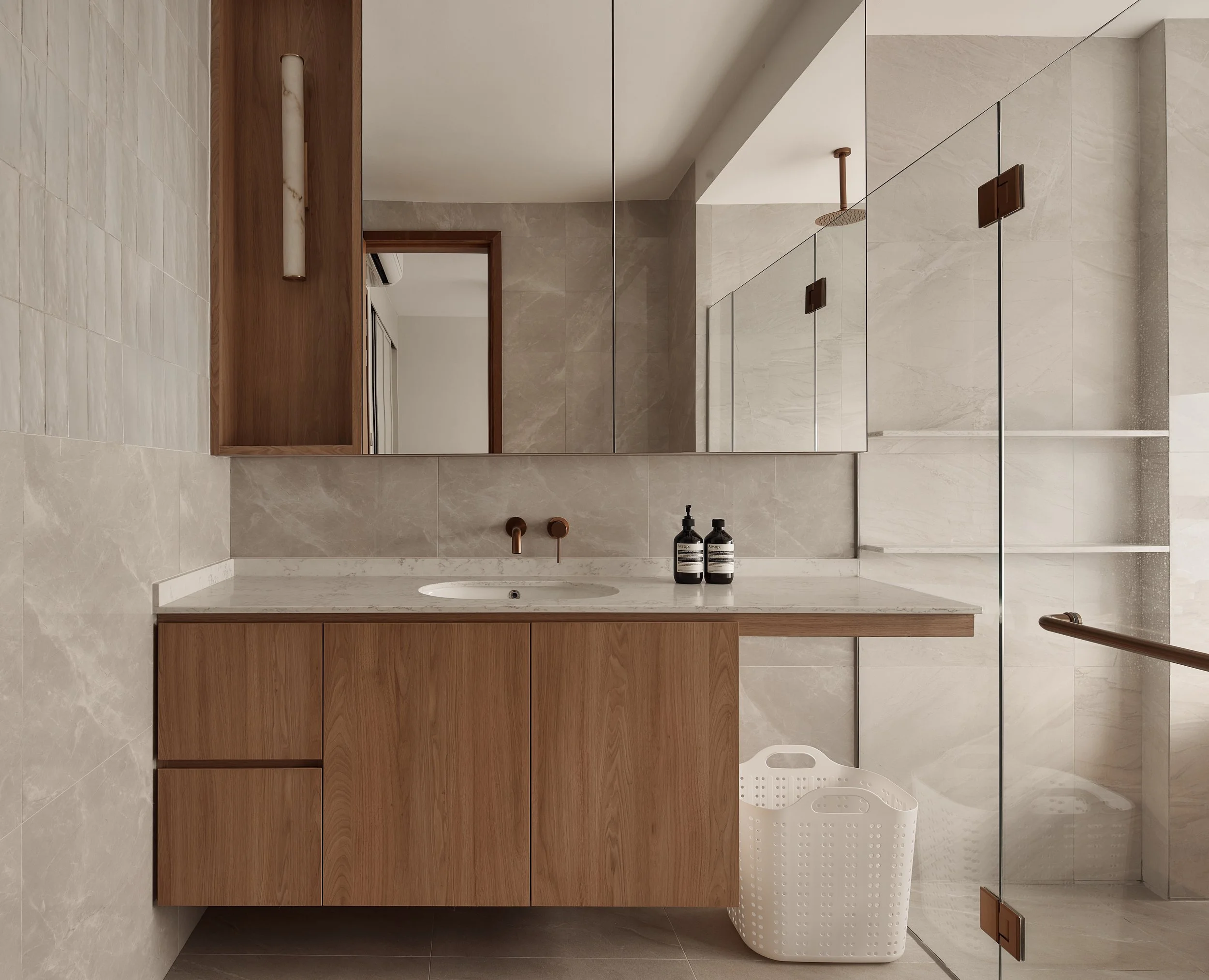 29 The Seaview  15 .jpg