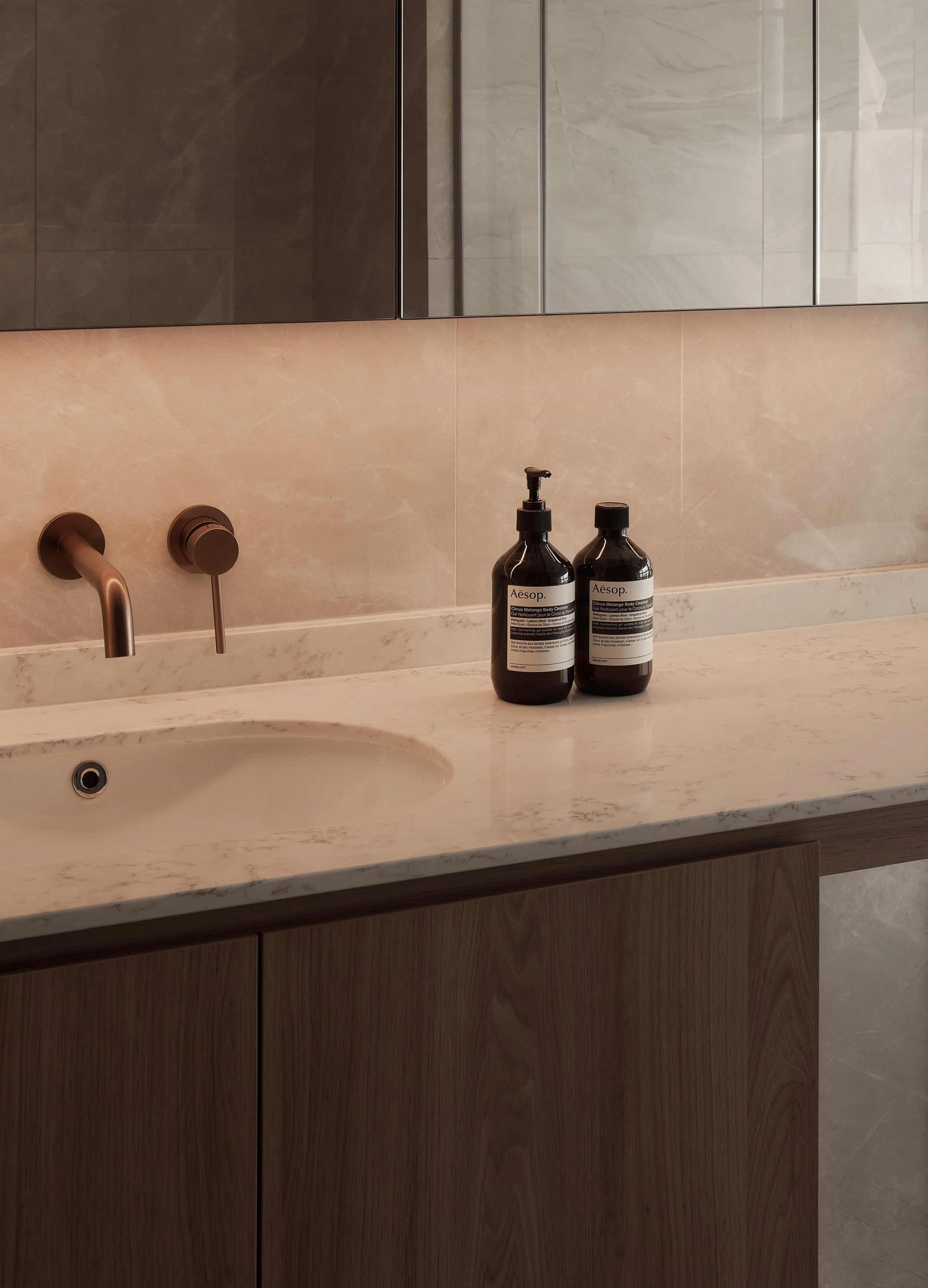 29 The Seaview  18 .jpg