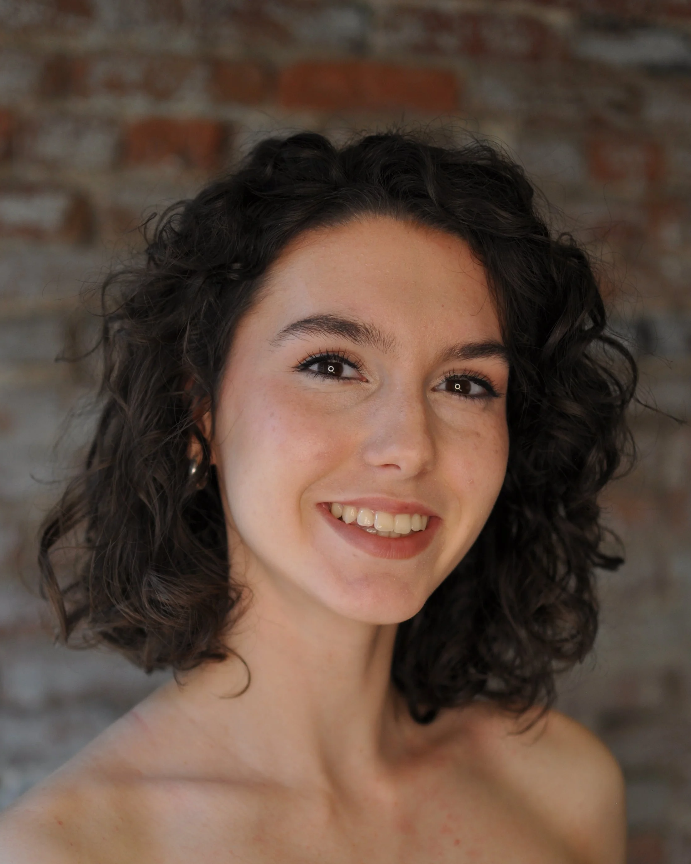 Juliana Witiuk - Company Artist