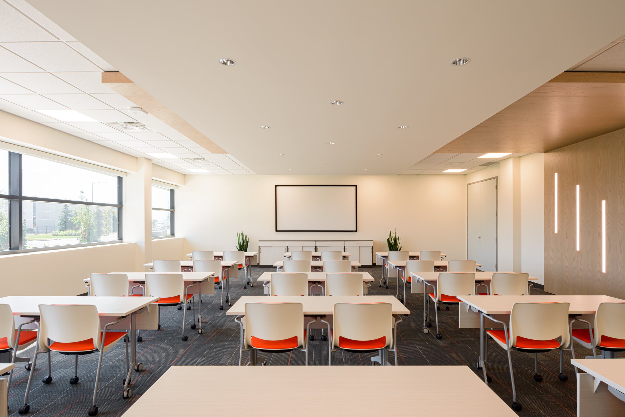 2109_Blum (002 of 009).jpg