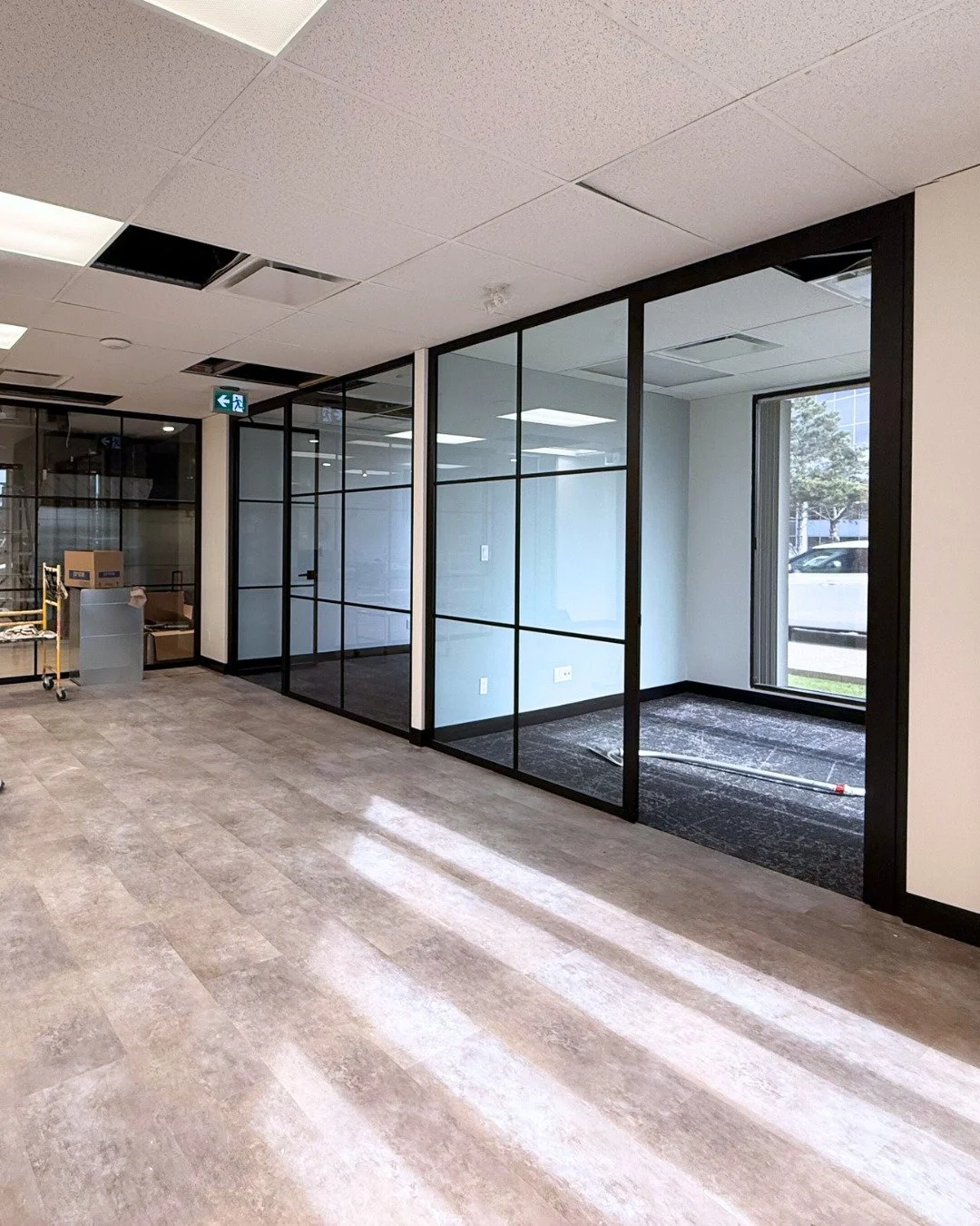 Install days transform a space! These architectural walls feature mullions. These walls not only define areas but also create quiet, stylish environments perfect for today&rsquo;s dynamic workplaces.

 #architecturalwalls #workplacesolutions