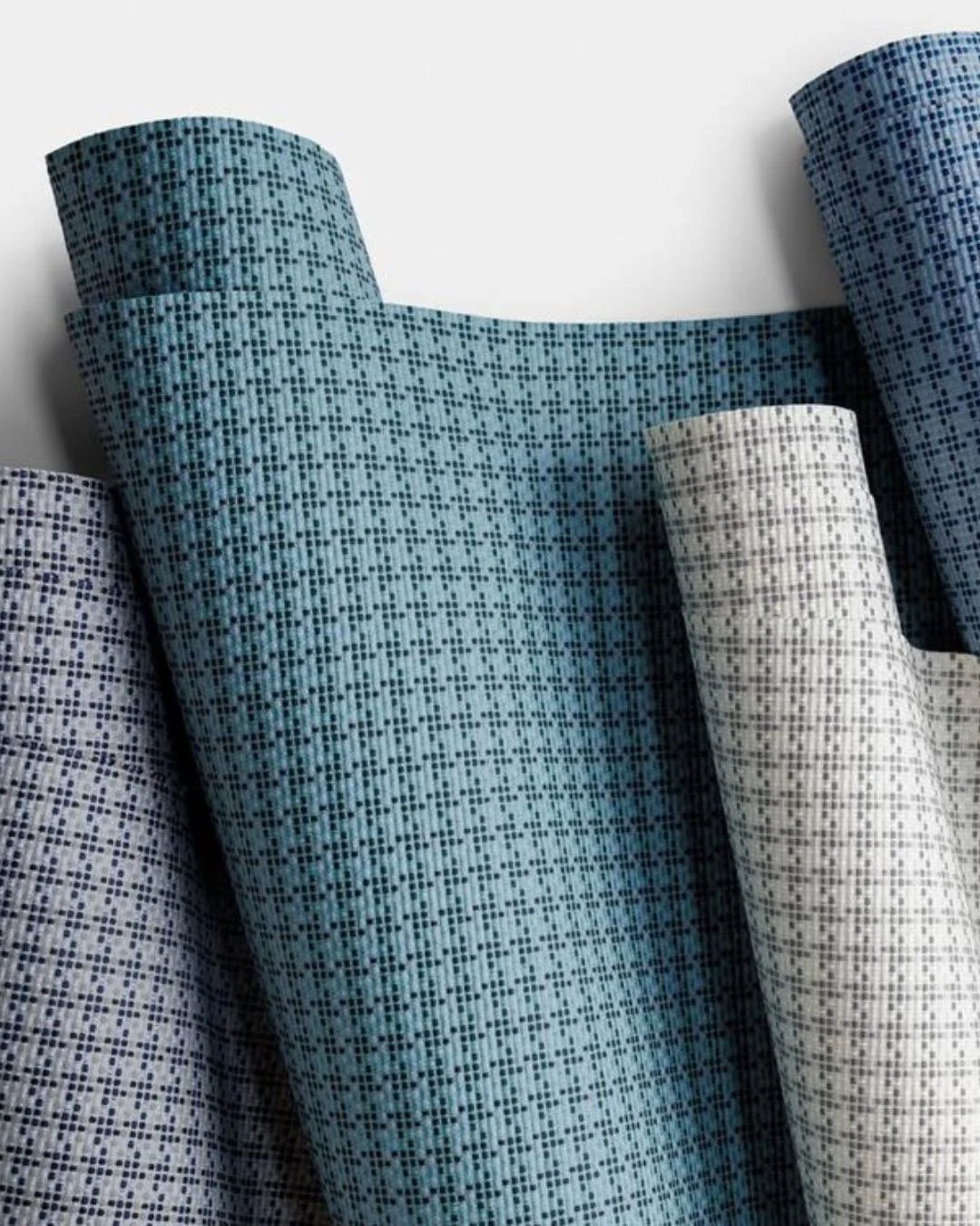 perfect balance x @luumtextiles

We&rsquo;re proud to spotlight Luum&rsquo;s Perfect Balance line, a fresh take on the timeless puppytooth motif. Designed by Suzanne Tick, it pairs a woven basecloth with a durable Tekloom topcoat for contemporary sty