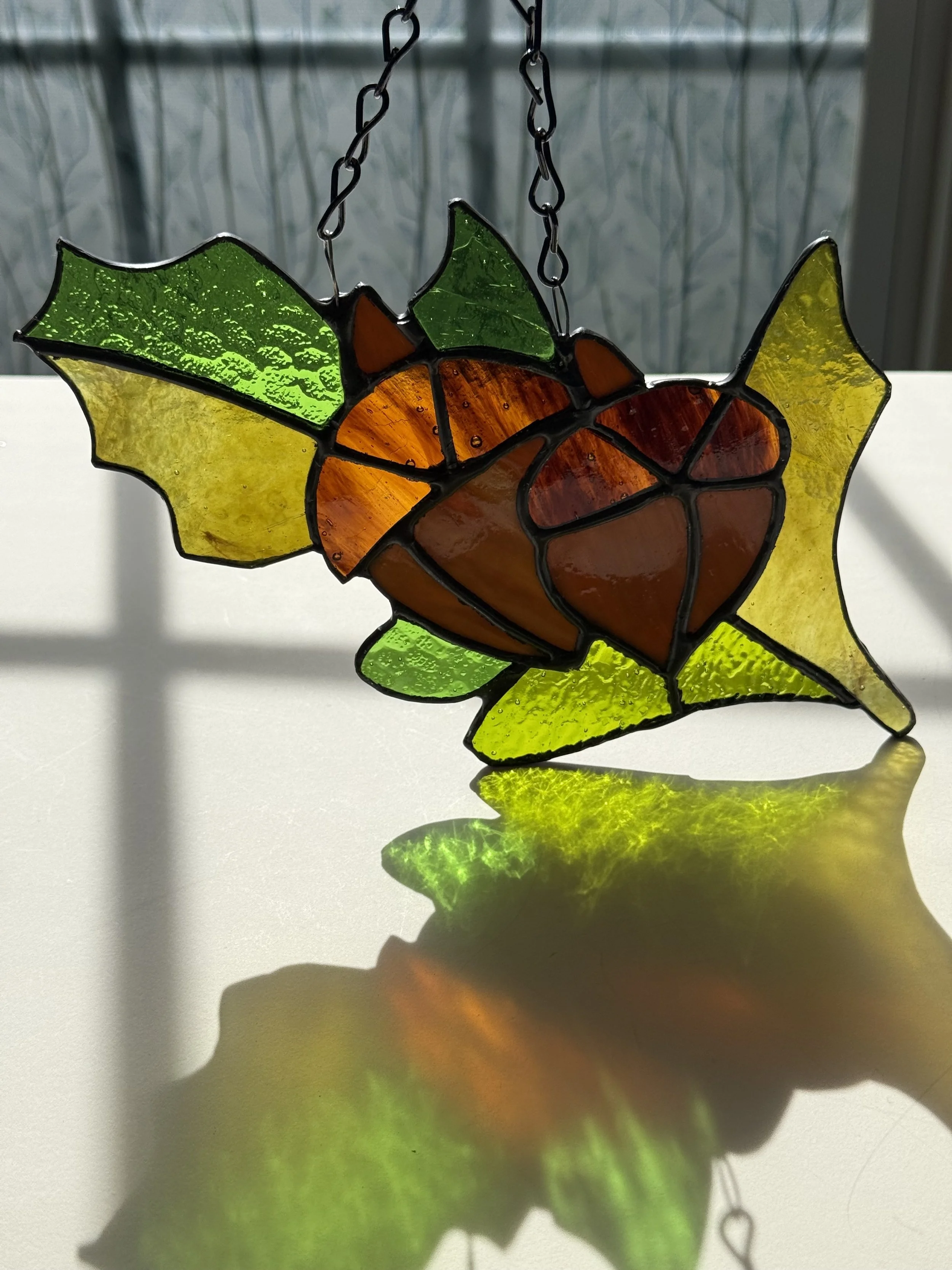 Acorns and Leaf