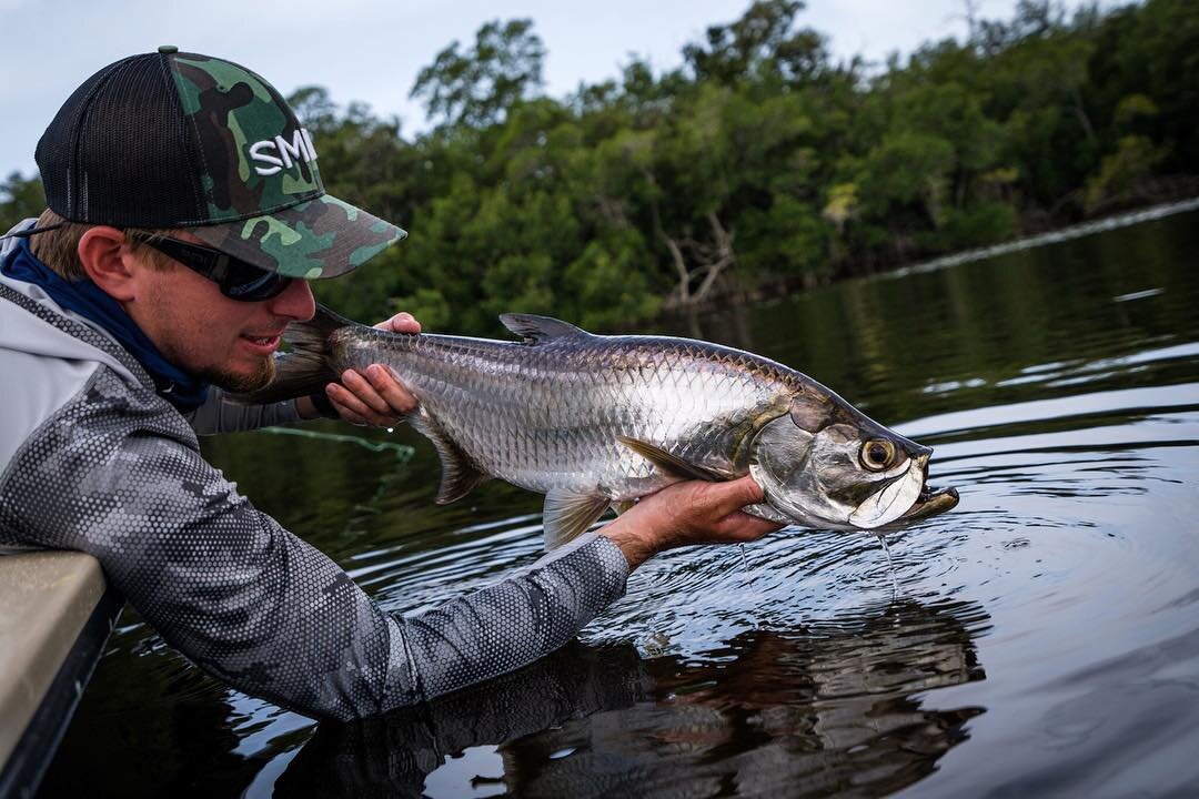 Mister grumpy gills over here being put back to live under his rock #mangroveoutfitters #smithoptics #allenflyfishing