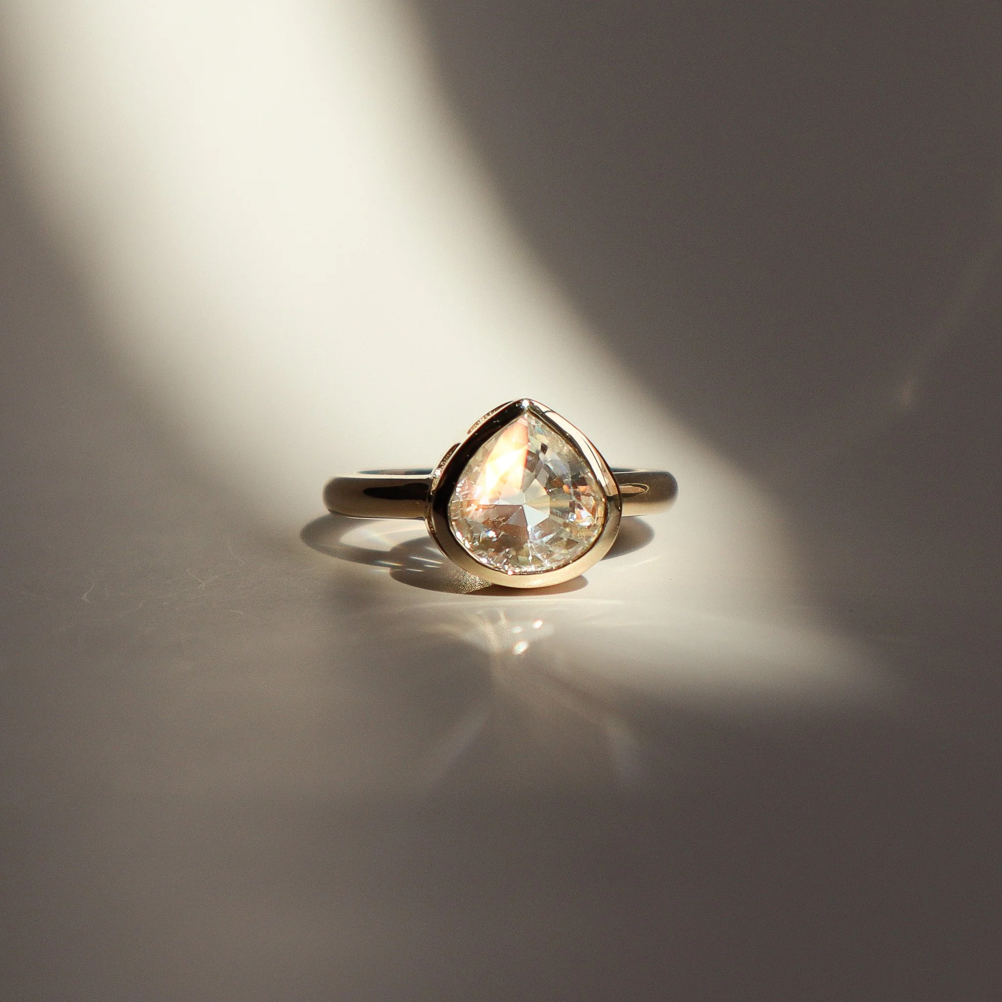The Petal Ring: 2.58ct Moonstone