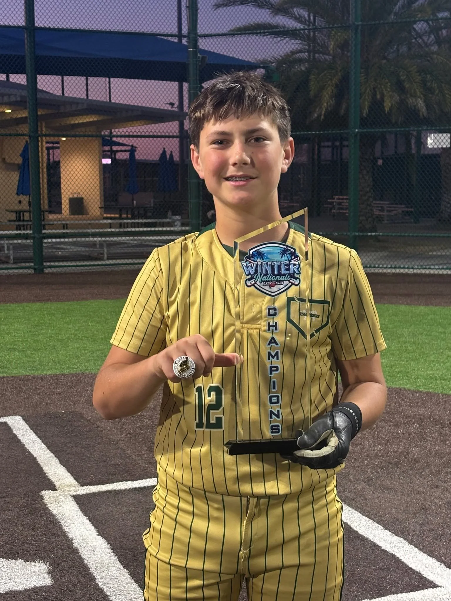 The Buffalo Stampeders 13u baseball team dominated the USSSA Winter Nationals this past weekend in Sanford, taking the tournament title and soaring to #1 in Florida (and #4 nationally) in the Double-A rankings. Colton Harrell led the way, allowing ju