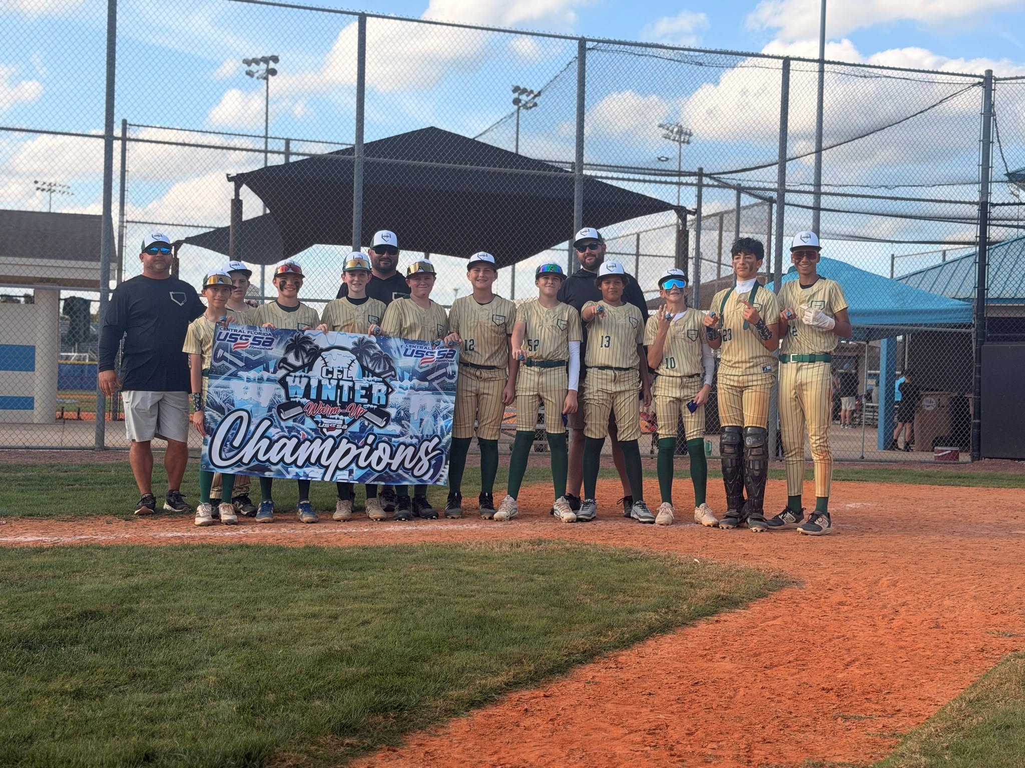 Congratulations to our Buffalo Stampeders 13u baseball team, as the squad went a perfect 4-0 this past weekend to take first place at the CFL Winter Warmup in New Smyrna Beach! The team outscored its four opponents, 26-8, with Erik Hernandez leading 