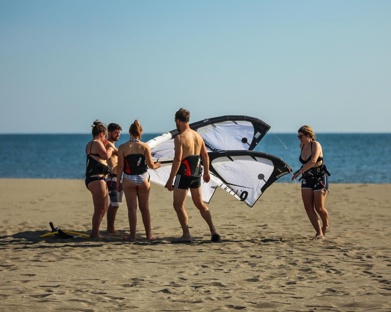 Kite-Gruppenunterricht am Strand