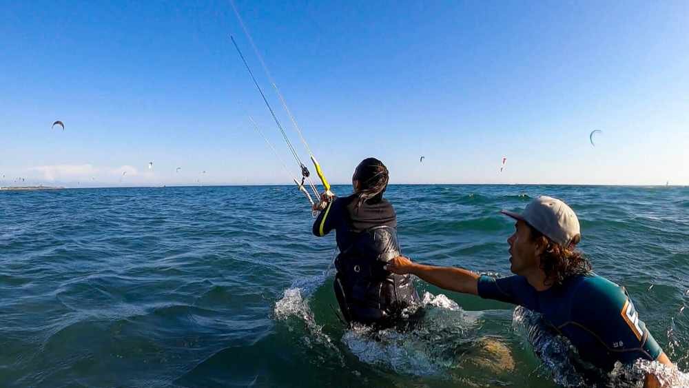 Kitesurf+Anfänger+Schulung+mit+Instruktor_web.jpg