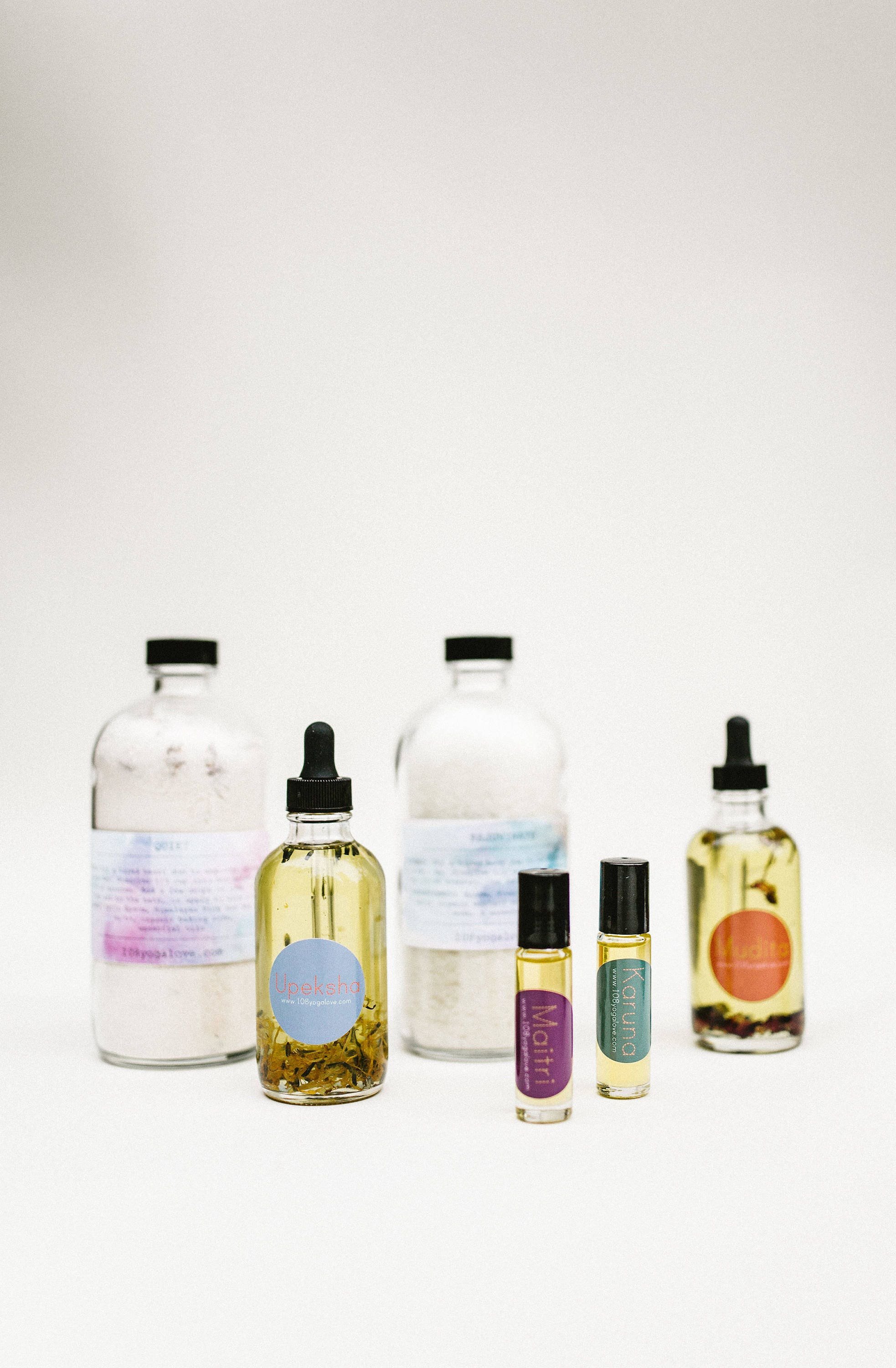 https://i.etsystatic.com/11308207/r/il/324950/1189077918/il_fullxfull.1189077918_b3s3.jpg