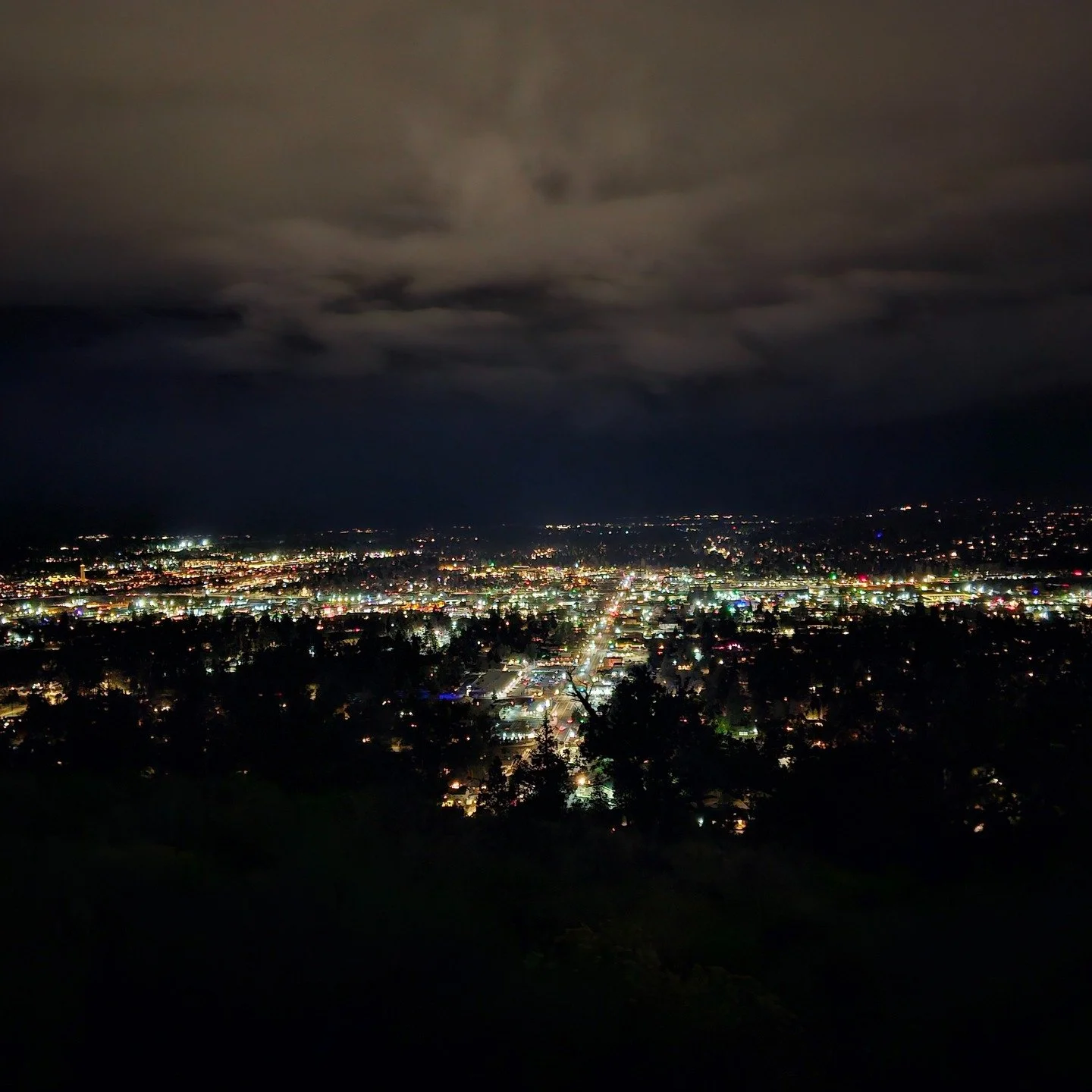 Feeling exhausted may not be a diagnosis, but it is a signal that helps us find out what&rsquo;s really going on. 
Here are 5 functional labs your doctor may not have told you about 👇

Functional labs to determine the root cause of low energy are li