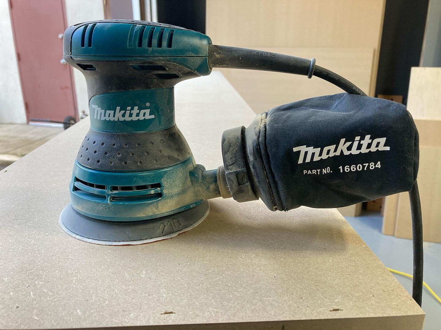 @makitatools #MakitaOrbitSander #toolsofthetrade #sandingday #balexandercustomwoodworking #craftsman #cabinetry furniture #restoration #customwoodwork