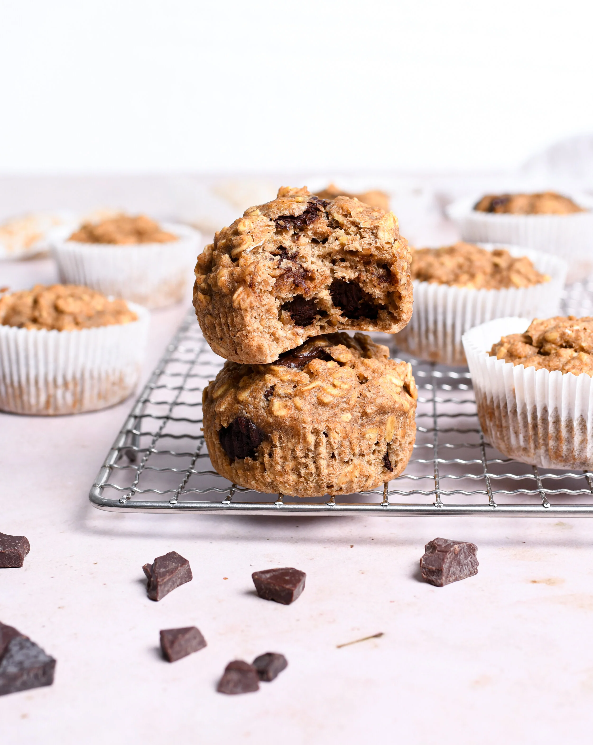 mellanm-lsmuffins-med-banan-och-choklad-snacksbycaroline