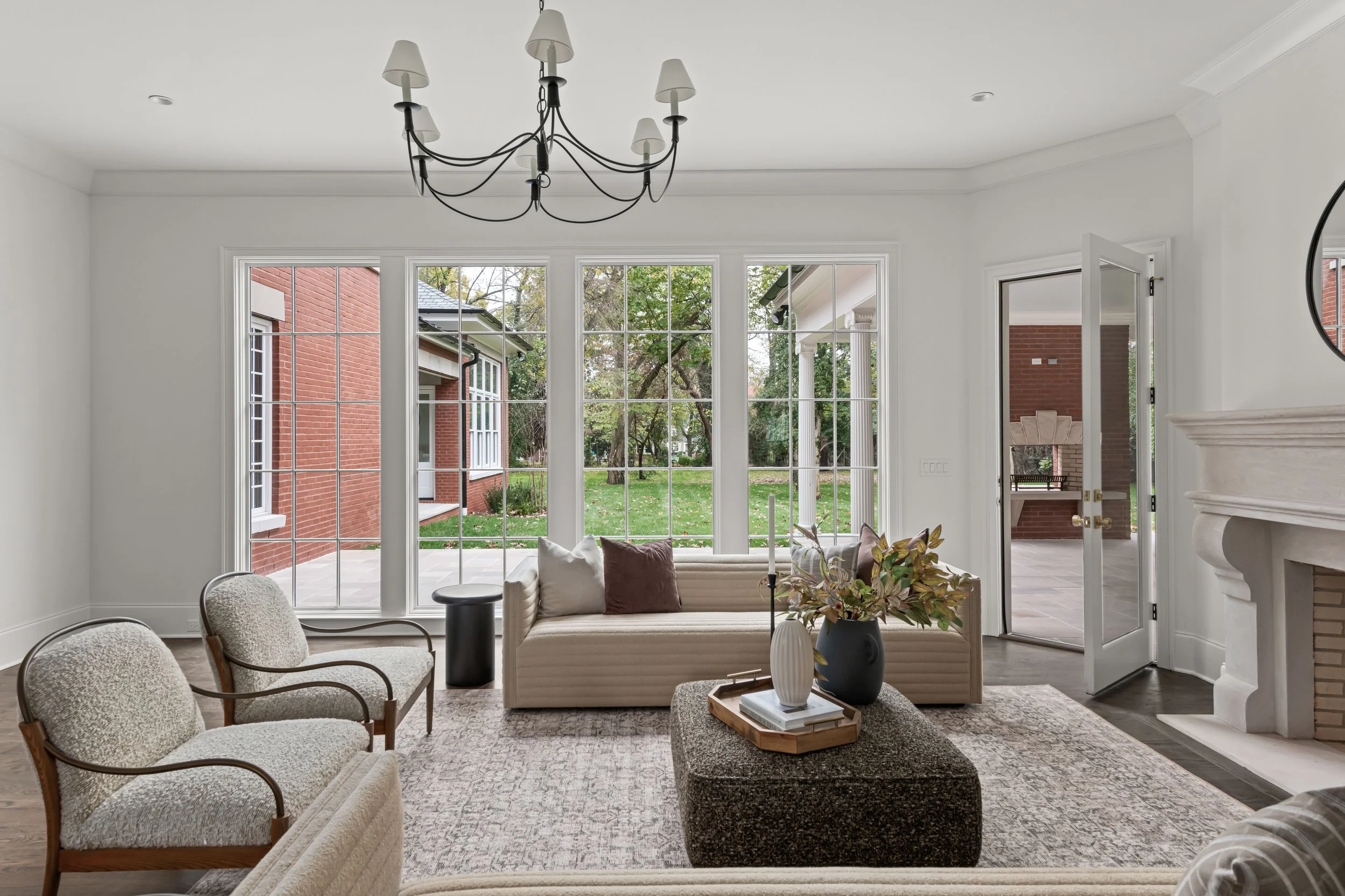 3605Woodlawn-23.jpg