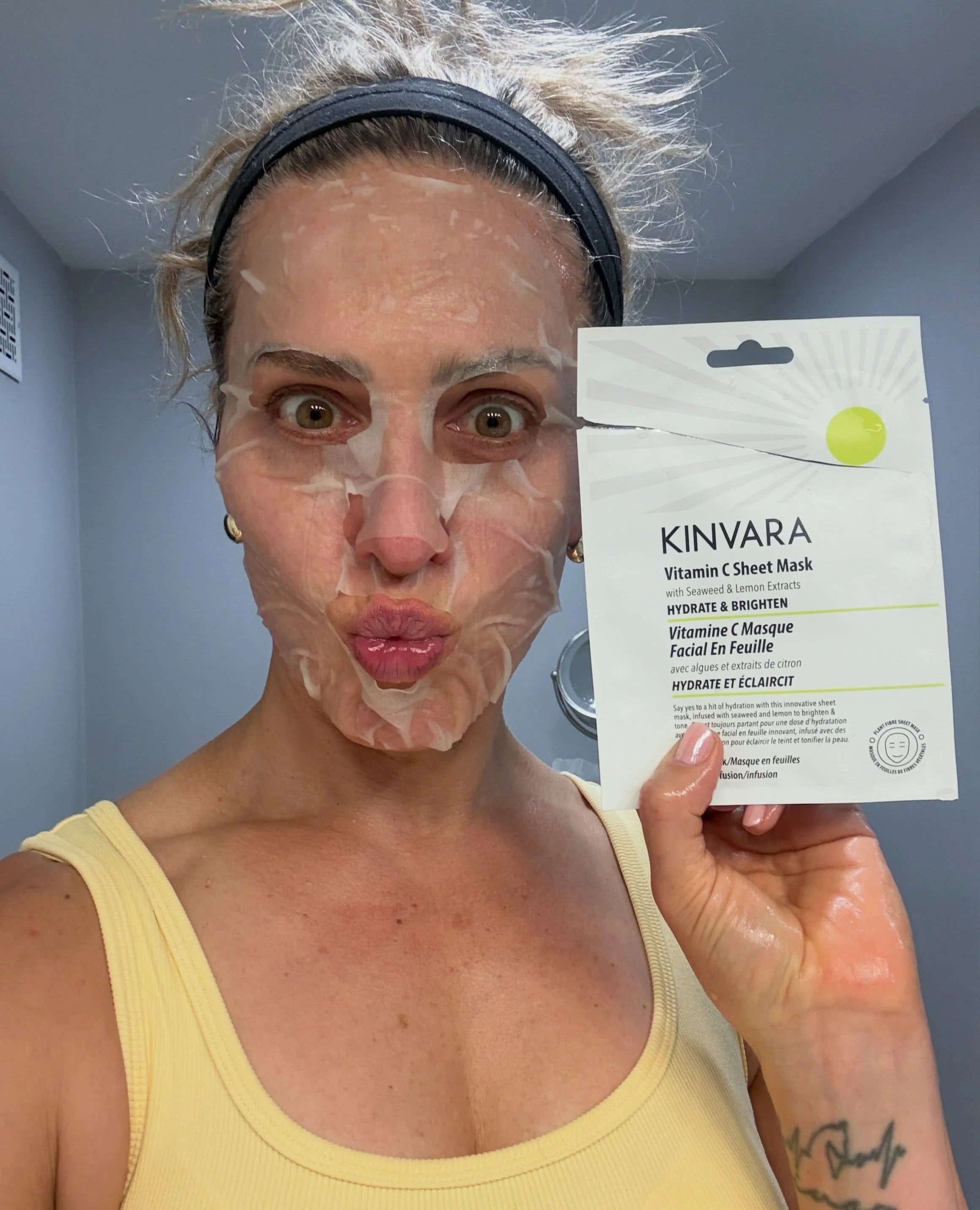 An easy at home spa in 10-15 minutes. That&rsquo;s it.

@kinvaraskincare sheet mask and 24h Rosehip face serum at night and the day cream in the morning! Natural ingredients that nourish your skin without toxic ingredients . Yes please! 

Consistency