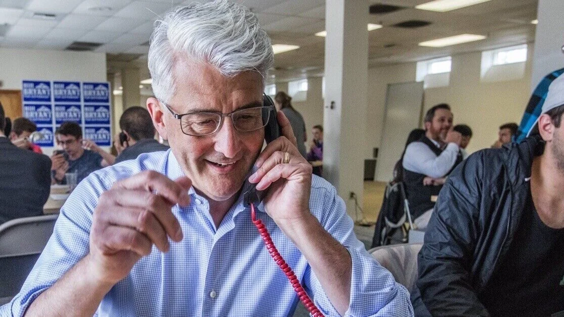 Photo: Bill Bryant, then the Republican nominee for Governor of Washington State, making phone calls to supporters in 2015–16.