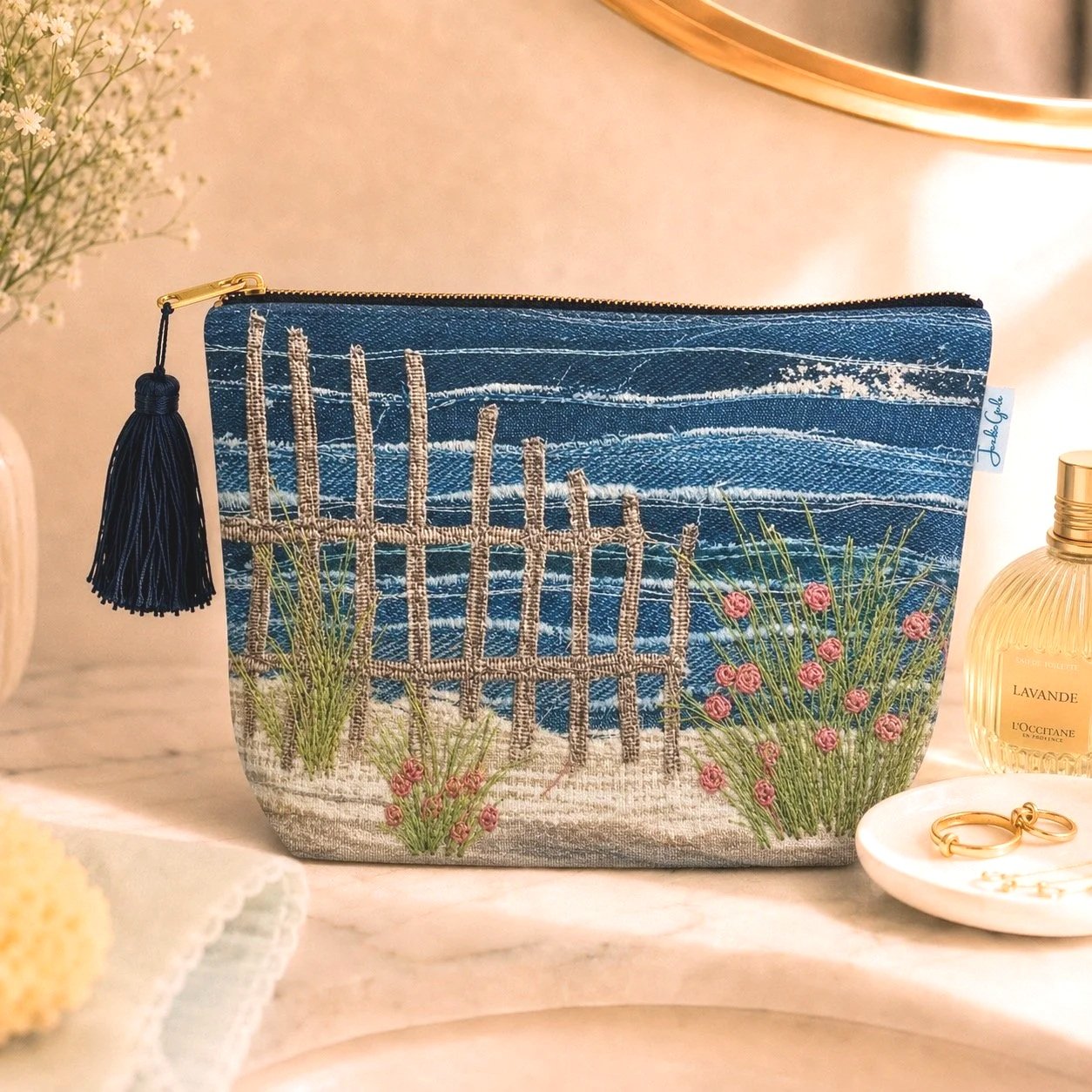 beach+life+washbag%281%29.jpg