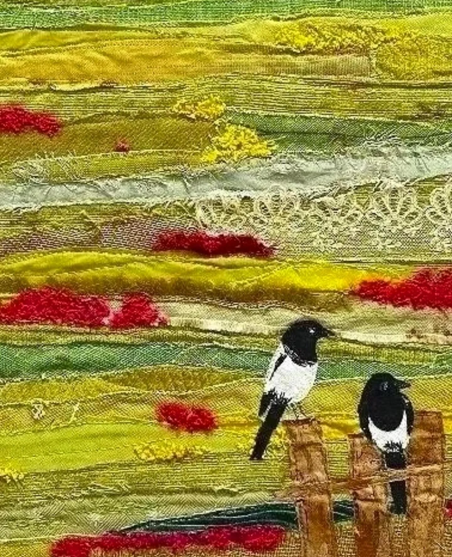 &lsquo;Two For Joy&rsquo;

An original textile piece featuring two inquisitive magpies and a backdrop of rich moorland textures&hellip;. 

For me, this is one of those pieces that invites pause. Something very peaceful about it&hellip; 

#twoforjoy #