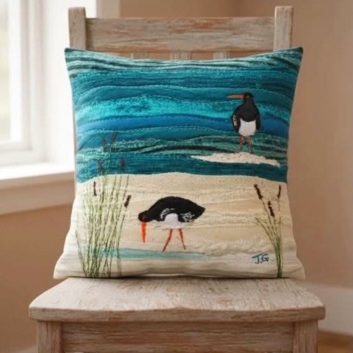 Thank you so much to all those that took part in my giveaway ☺️ 

CONGRATULATIONS to Ann Hatcher!!!!! Your oyster catchers will be with you very soon! 

As a thank you gesture, I am offering 10% discount on my homeware range to all those that took pa