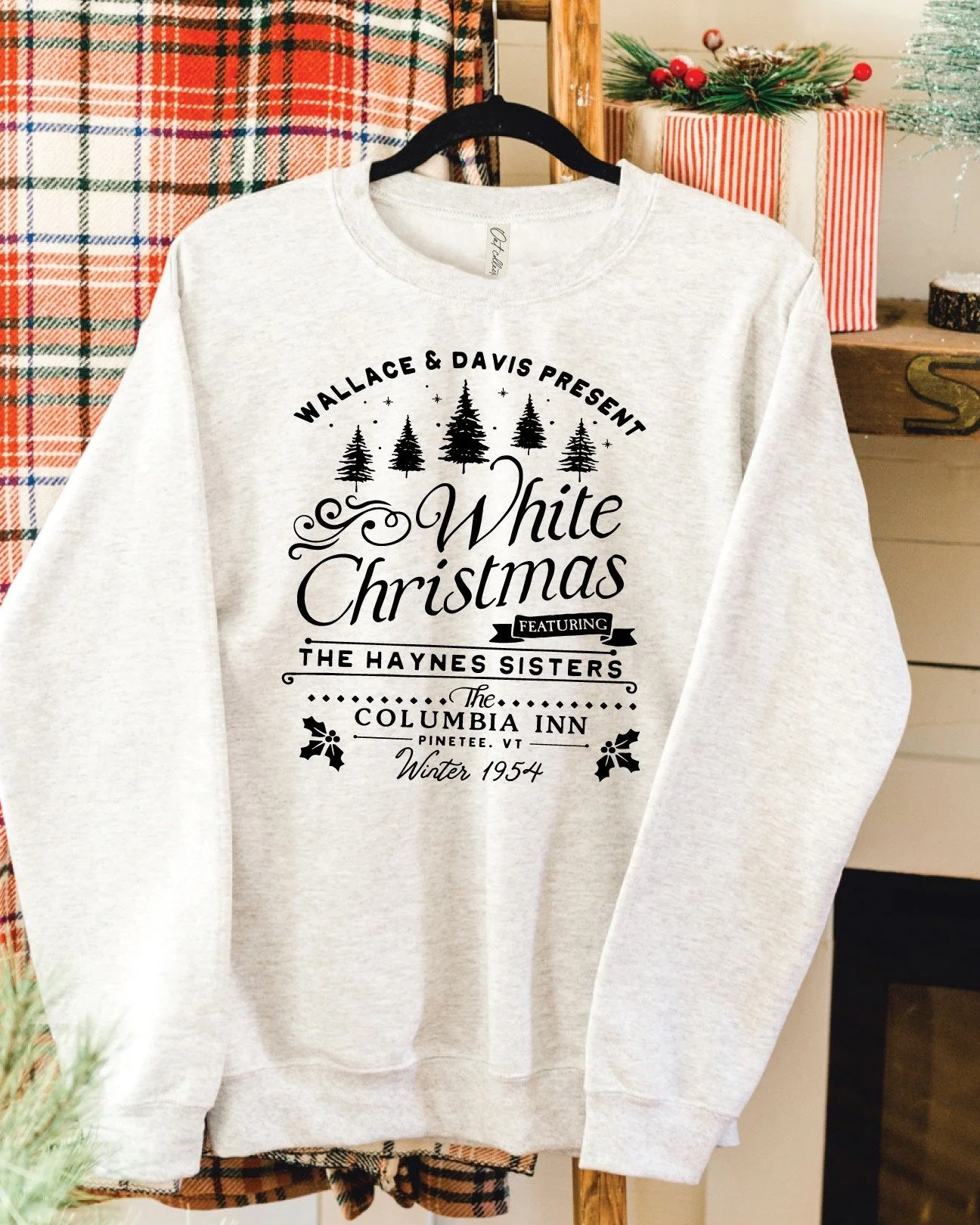 Cold weather? Let's get cozy! ☕
Exstilla.com/sandpiper-lane/tops

Shop this specialty item in-person with us at the @transformations_medspa Holiday Spa Shop &amp; Open House at Somers Day Spa &amp; Salon
🗓 Friday, November 21st
🕟 4:00&ndash;9:00 PM