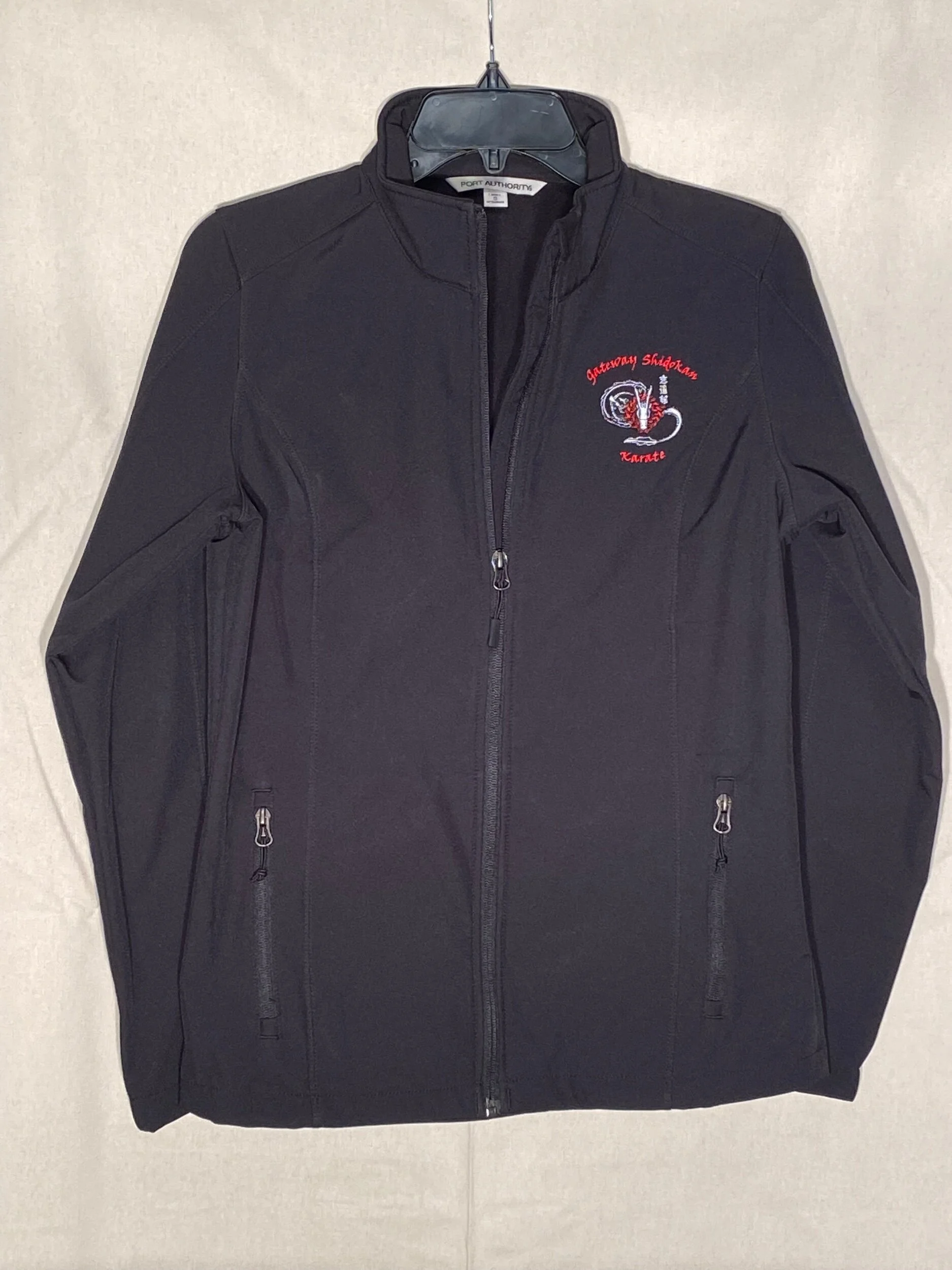 3A0715C1-BD8C-4932-BFFF-1526E2FC90E5