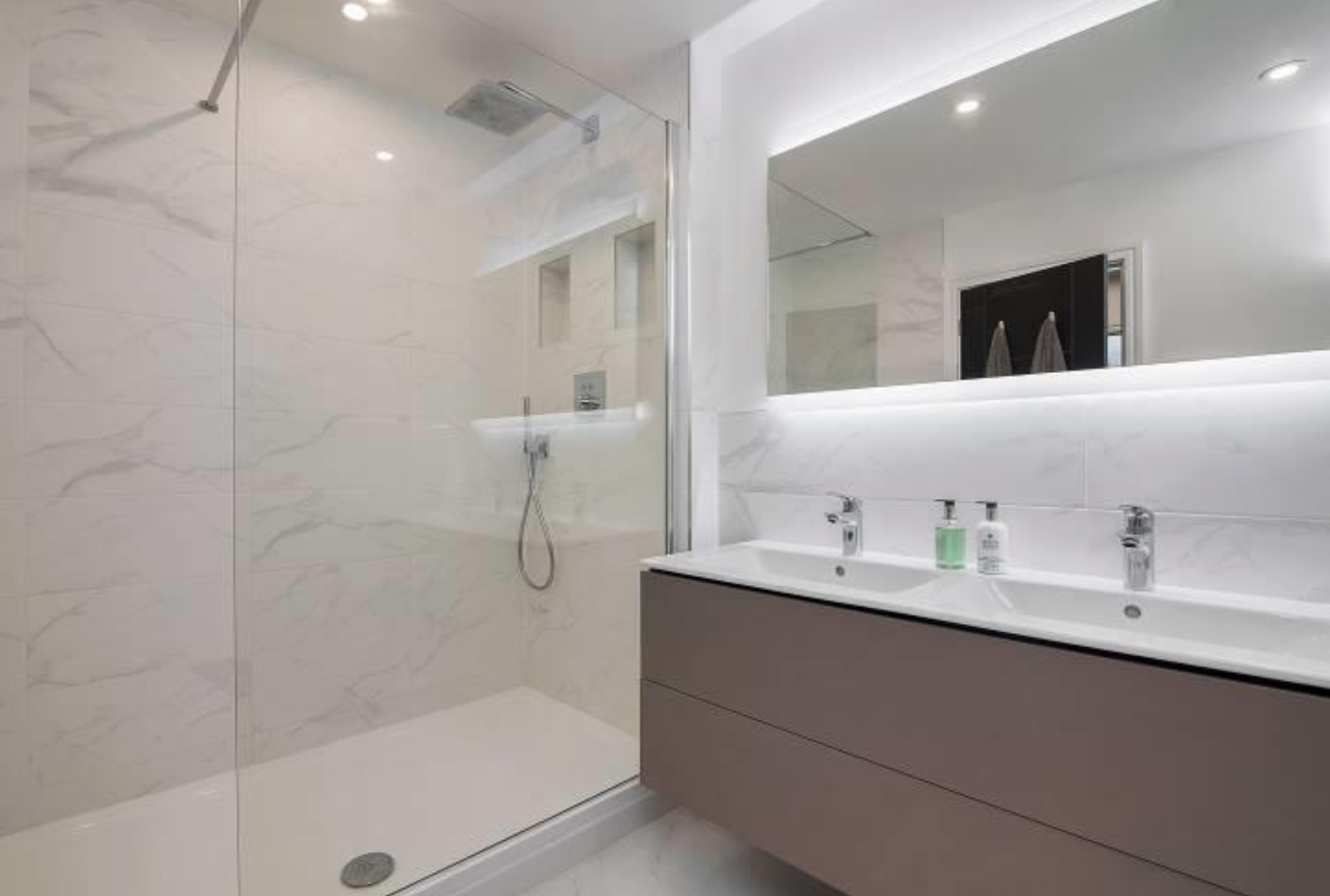 Proposed Master Suite En-Suite.