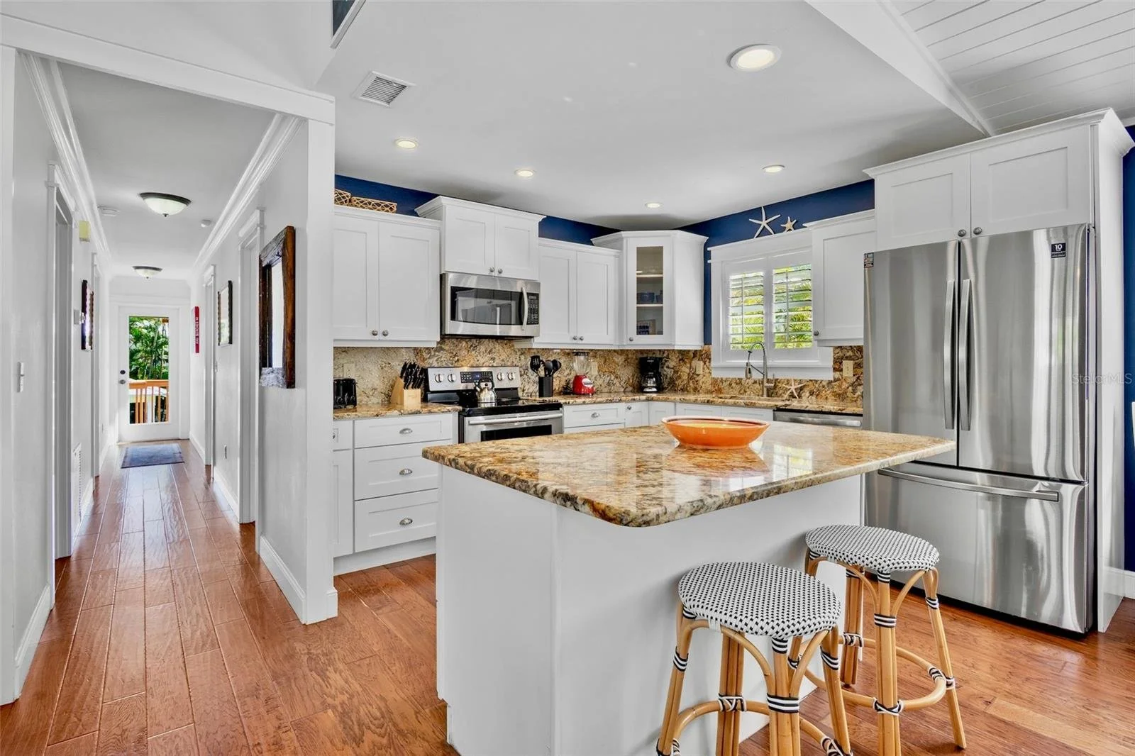 511 Spring Ave Anna Maria, FL 34216 (8).jpeg