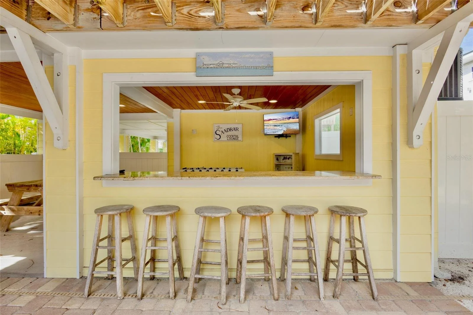 511 Spring Ave Anna Maria, FL 34216 (13).jpeg