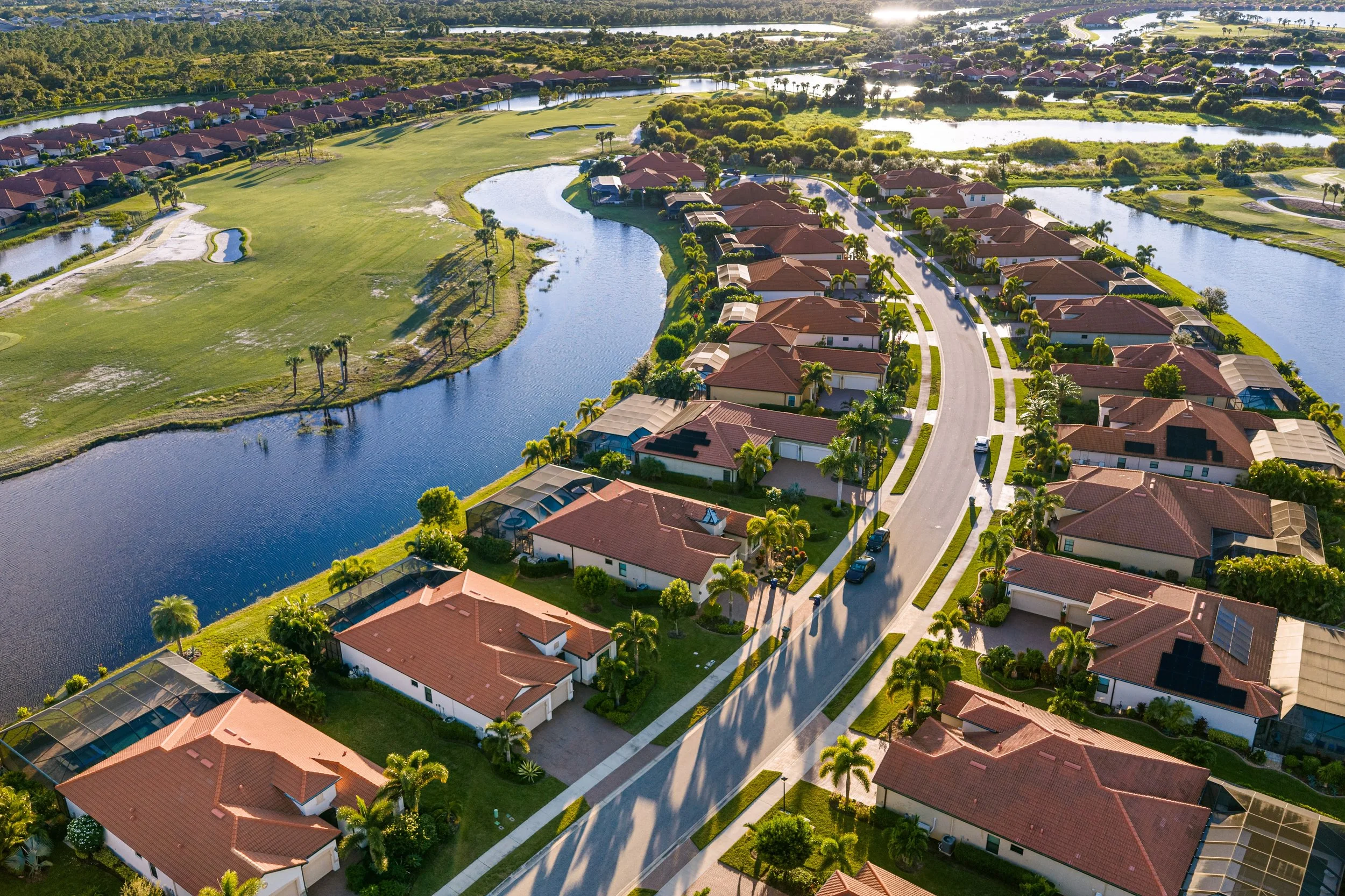 DJI_20261014181958_0182_D_1.jpg