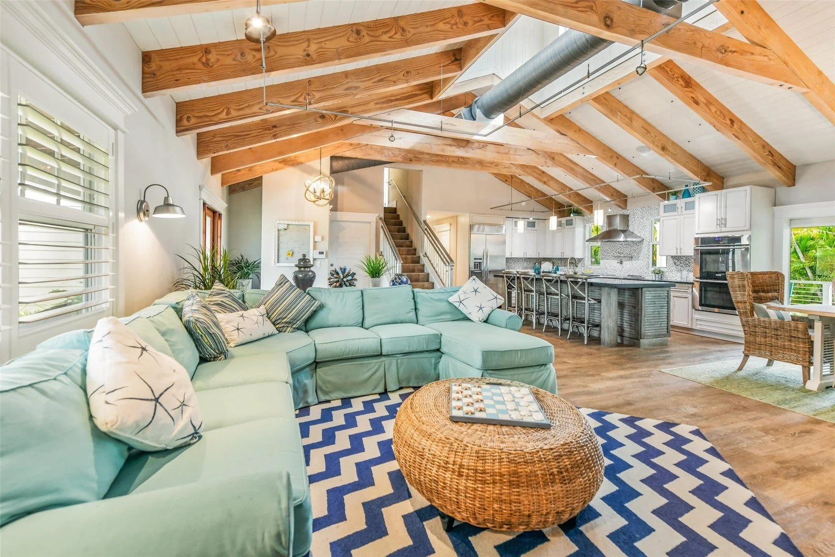 Sarasota Real Estate | Siesta Key Homes for Sale | Lakewood Ranch Real Estate | Waterfront Homes in Sarasota, Florida