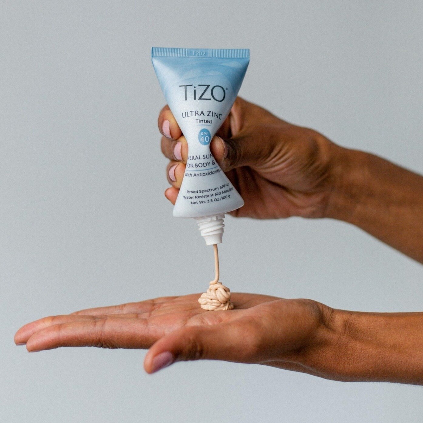 TIZO MINERAL SUNSCREEN 
-Now available at The Modern Naturopath online store or in the clinic

You all know how picky I am with products, what I put on my face/body, and what I sell in the clinic. It's got to be hormone safe, planet-friendly, effecti