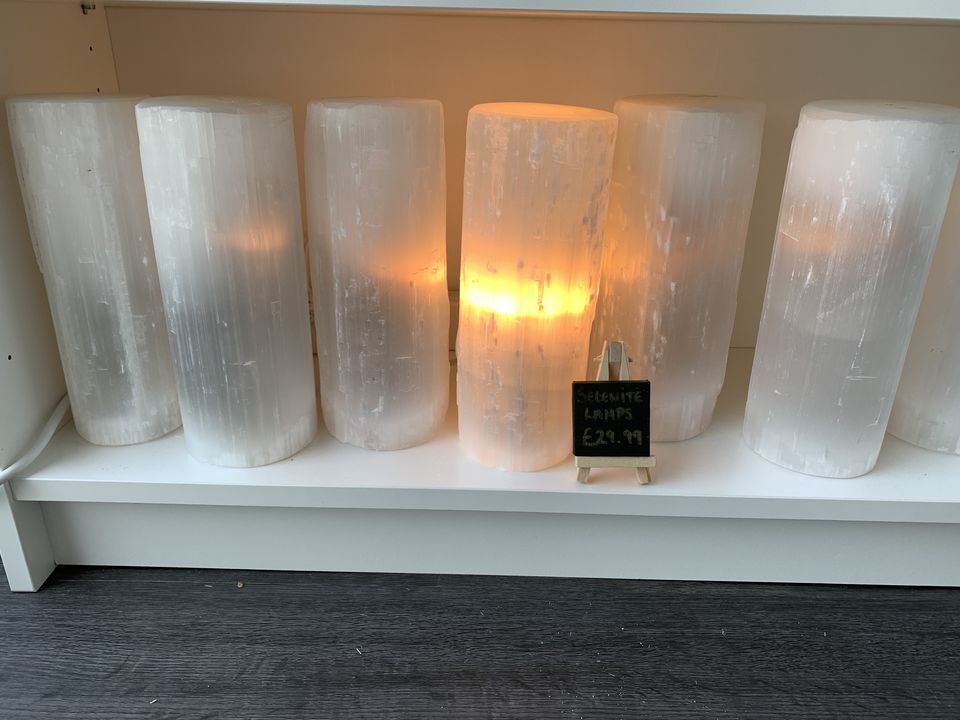 selenite_lamp.jpg