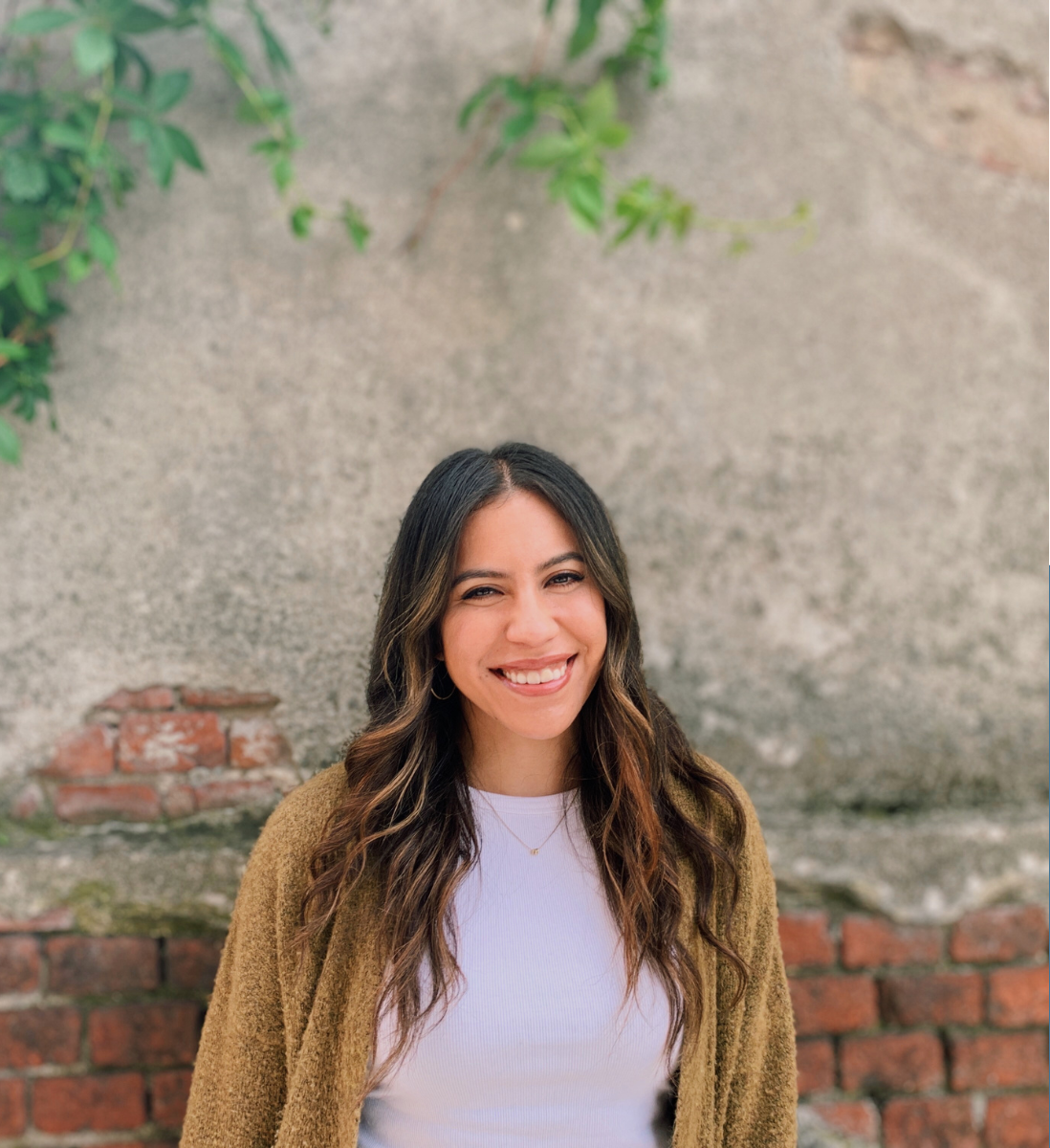 Amy Hernandez - Italy