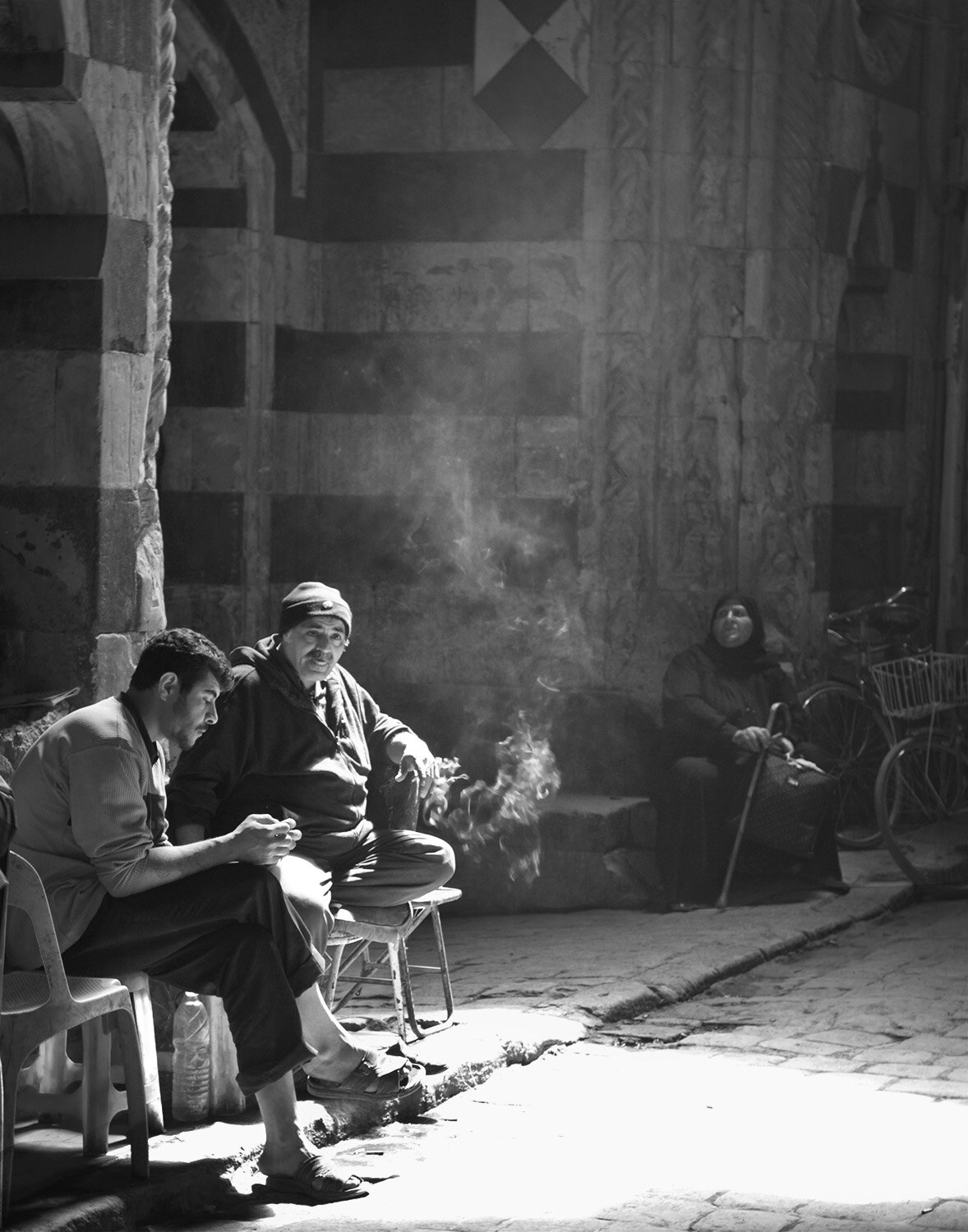 Waiting in the Suq-crop21.jpg