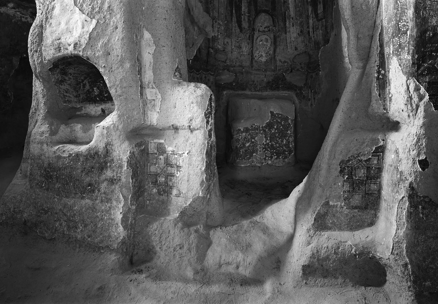 Direkli Kilise-alter.jpg