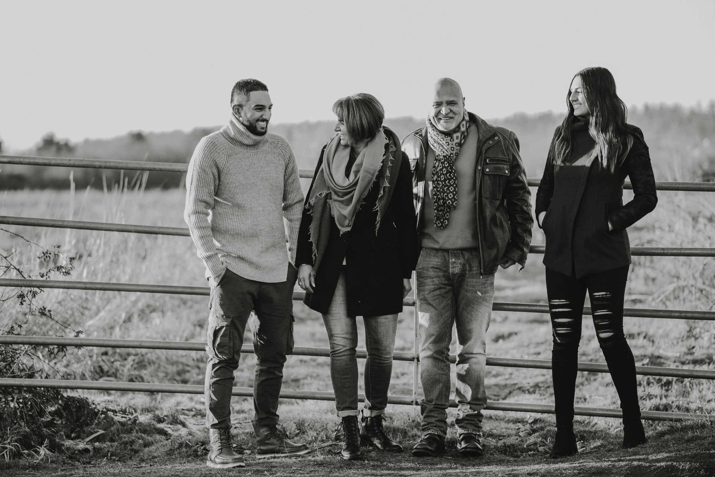 PortraitsByErin_HariFamily-0391.jpg