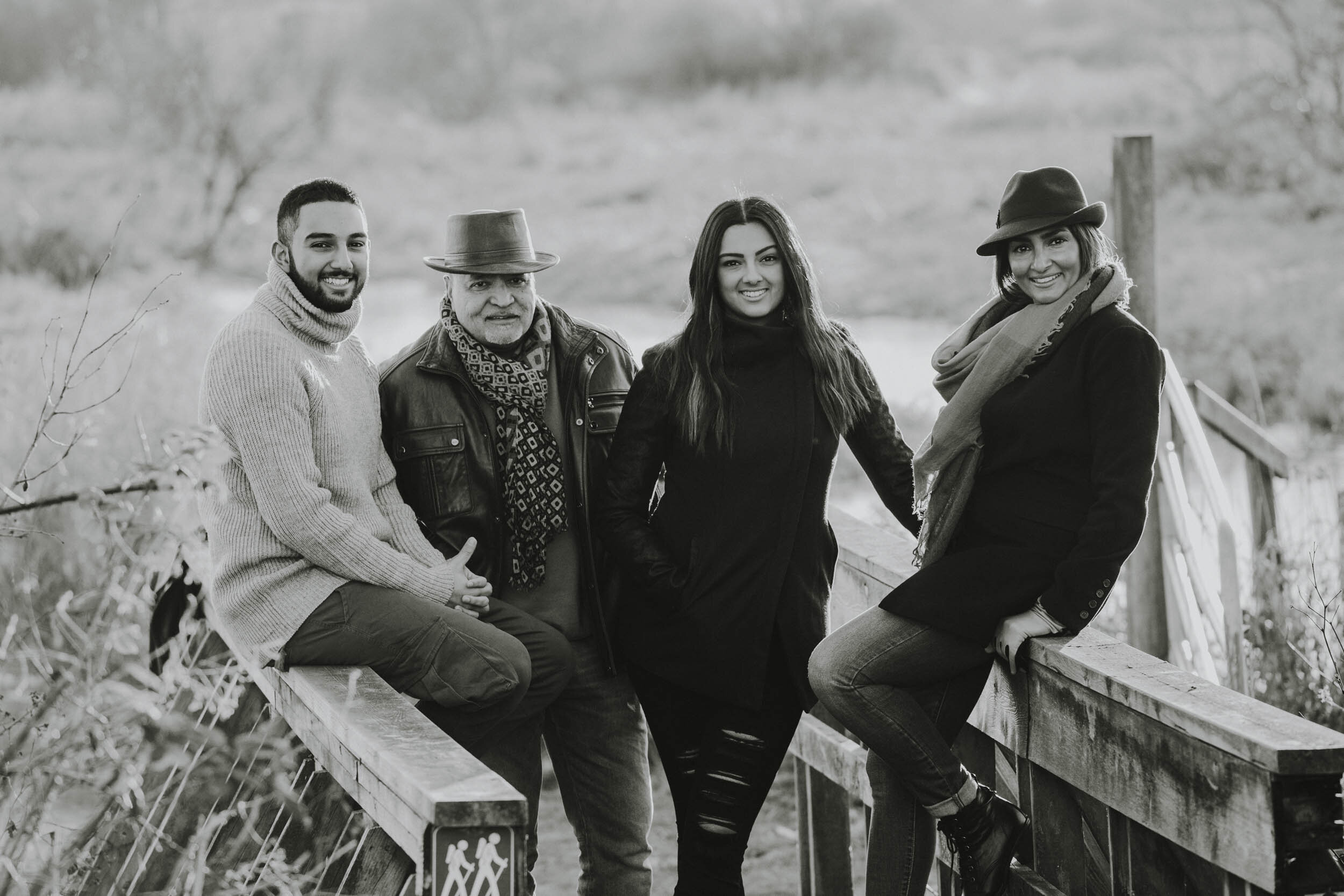 PortraitsByErin_HariFamily-0501.jpg