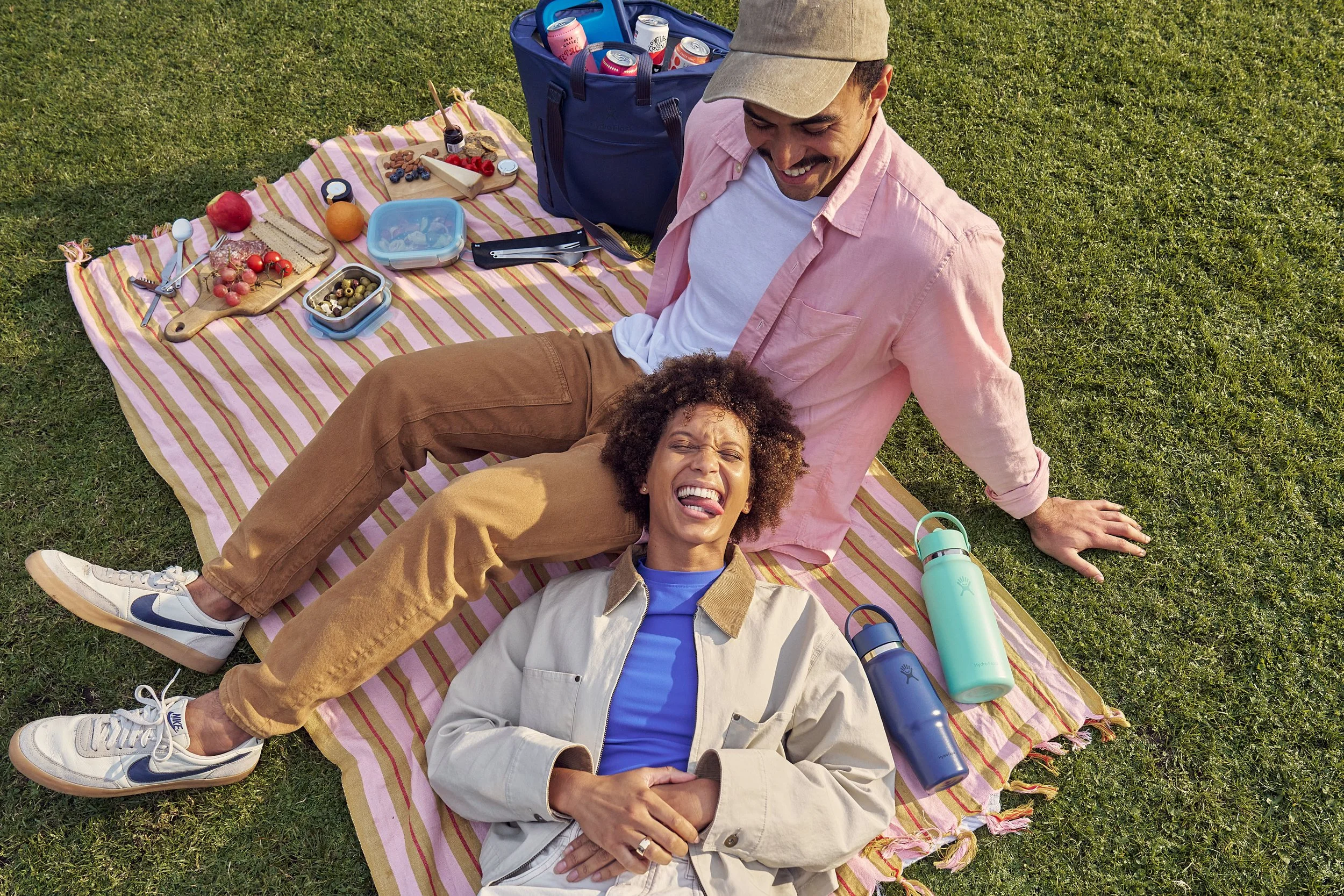 HydroFlask_SS26_McInnis_4330 1.jpg