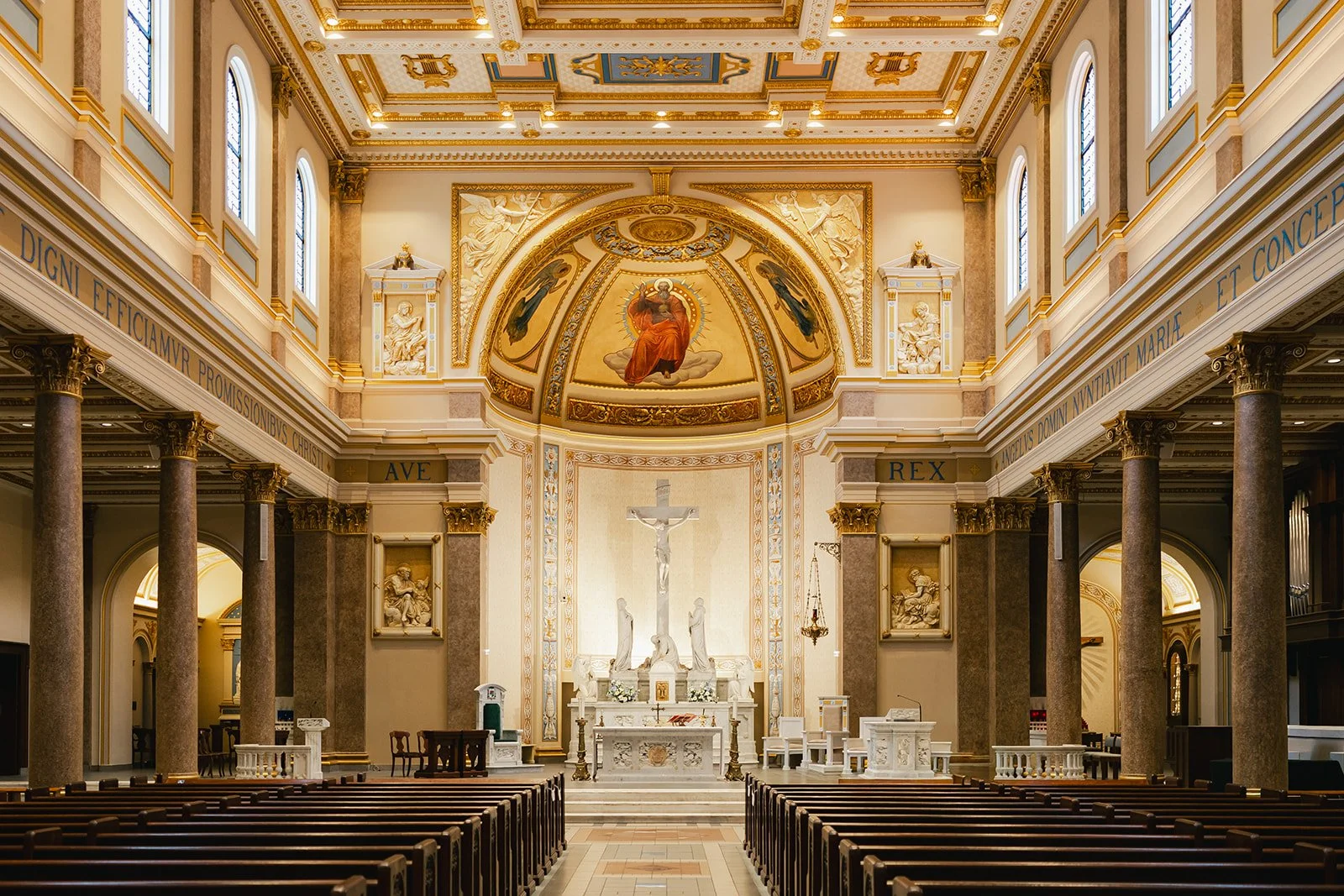 Cathedral of Incarnation Wedding Lrow Photography-0887.jpg