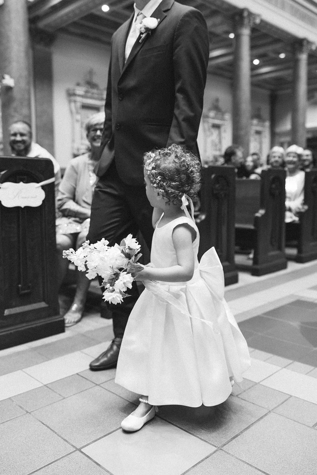 Cathedral of Incarnation Wedding Lrow Photography-1040.jpg