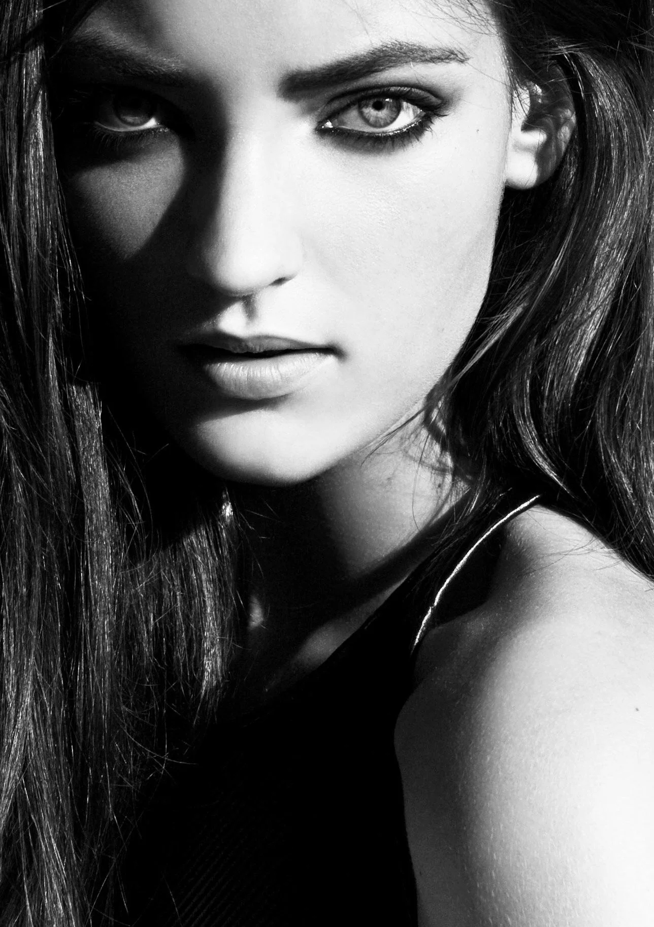 01-107.tif marikka Juhler Beauty SW.jpeg