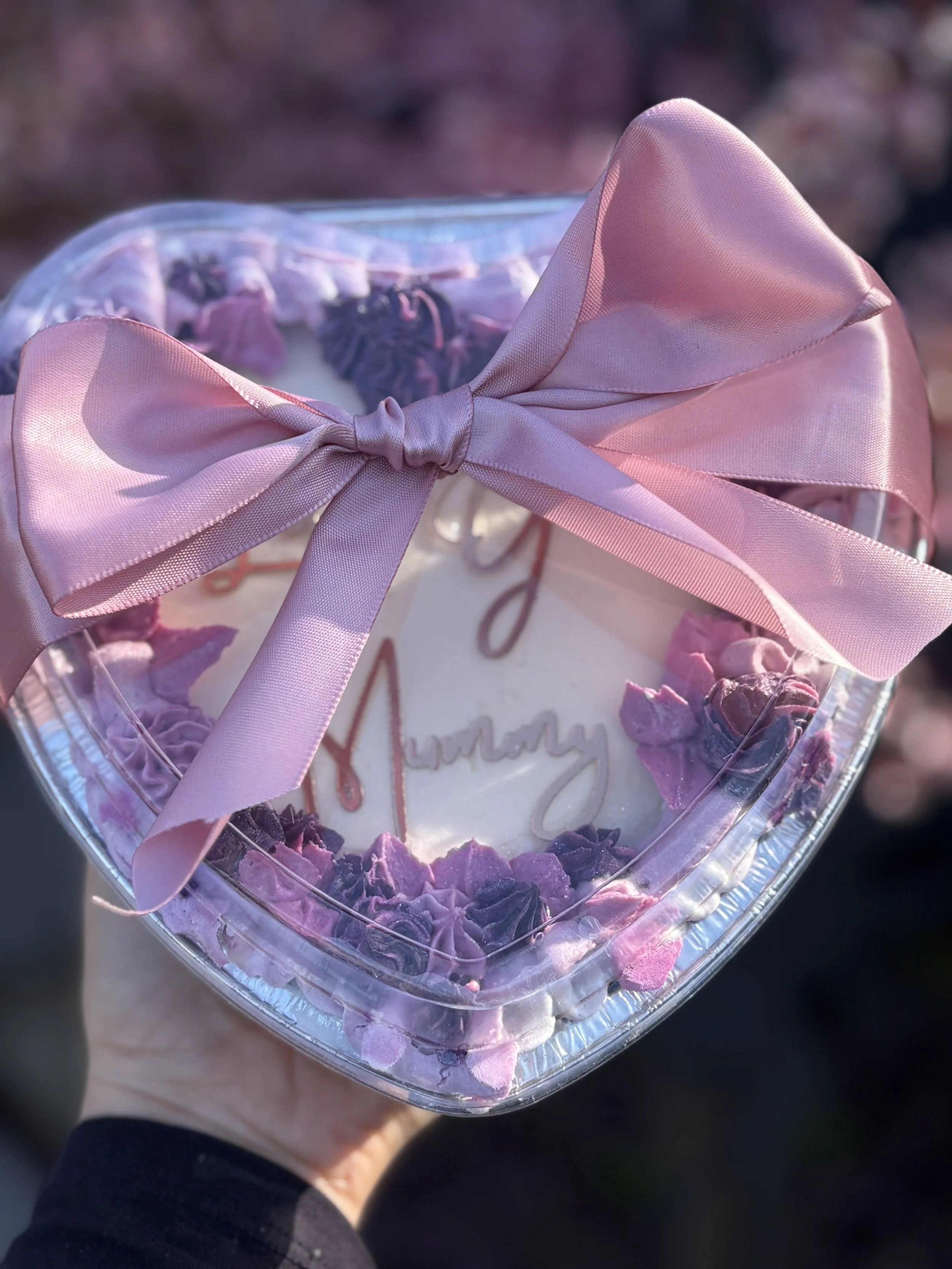 Mothers Day Heart Tray Cake - Collection Only or local delivery £5